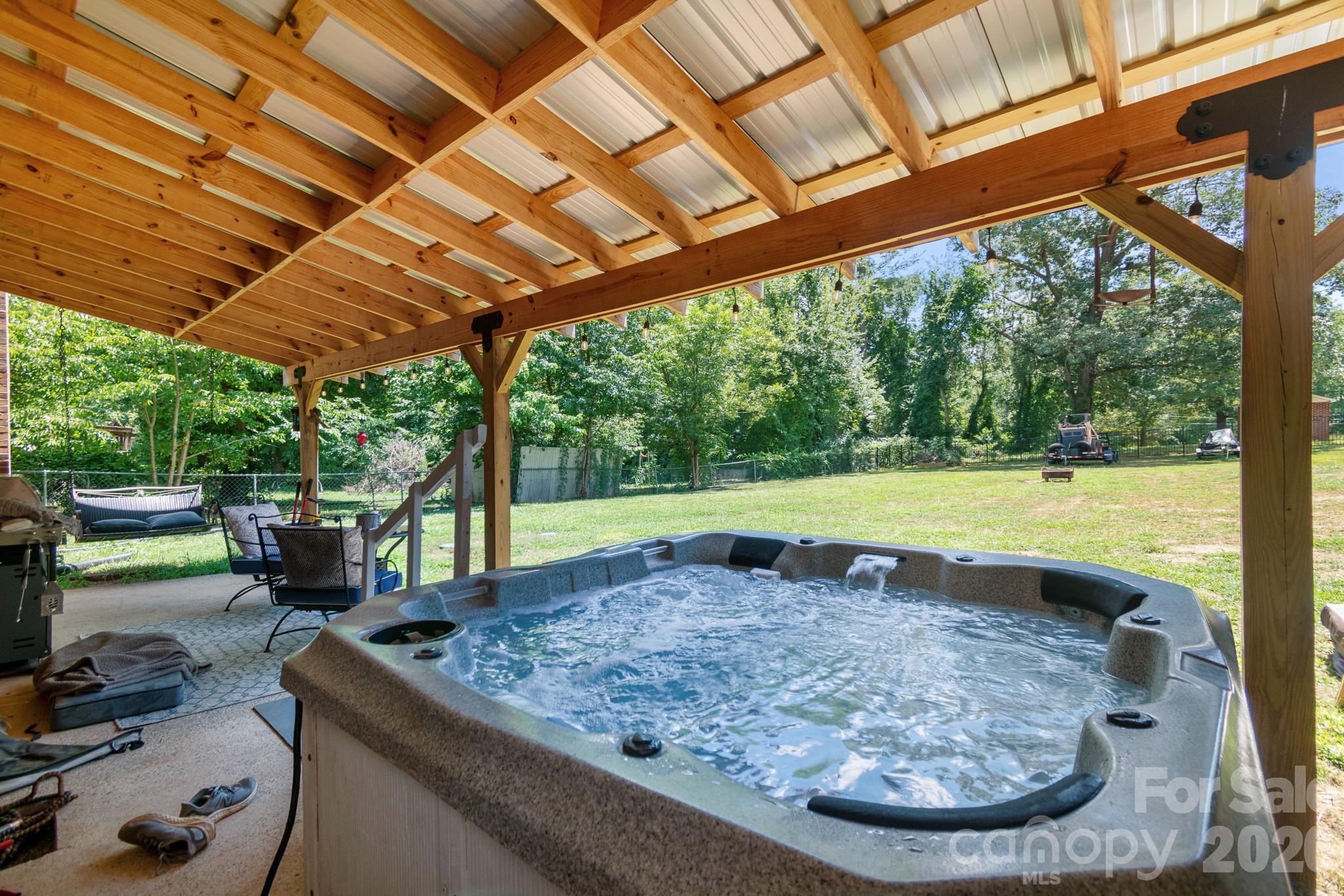 1501 Old Hickory Grove Road — Mount Holly