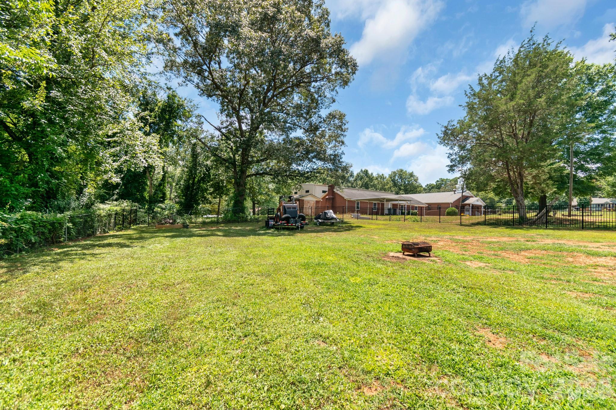 1501 Old Hickory Grove Road — Mount Holly