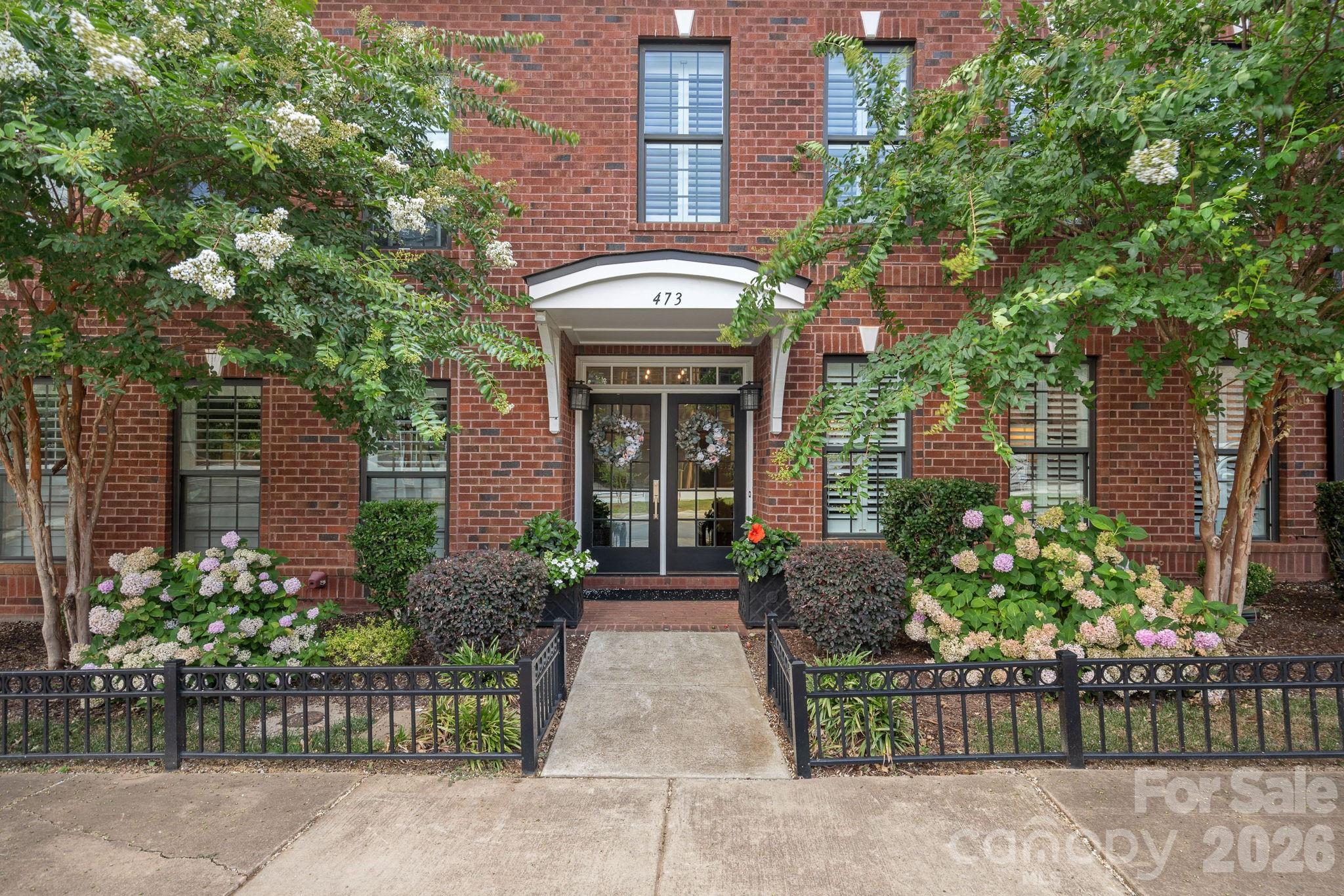473 S Main Street — Davidson