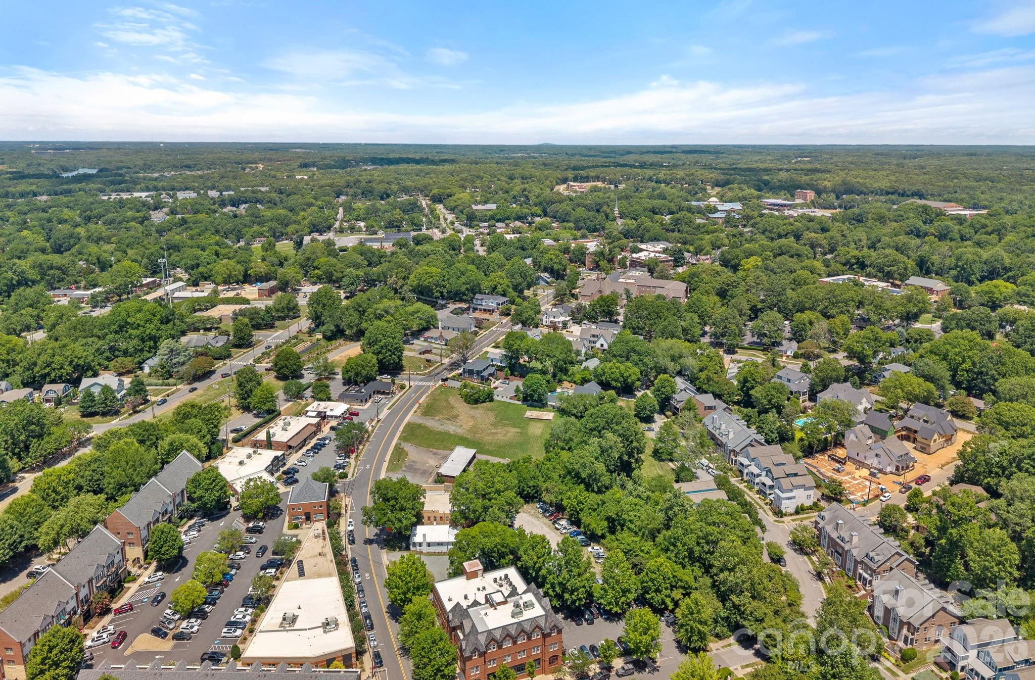 473 S Main Street — Davidson