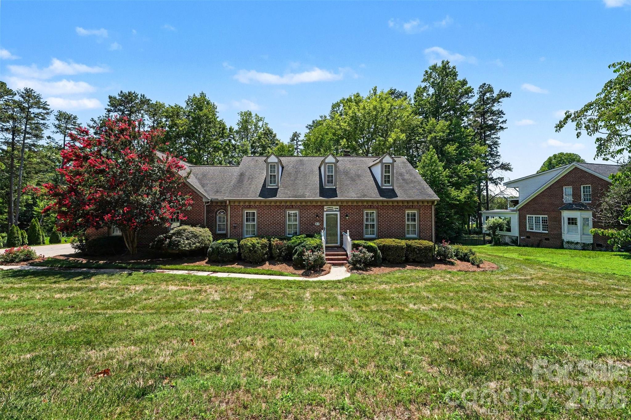 1859 Wetherburn Drive — Kannapolis