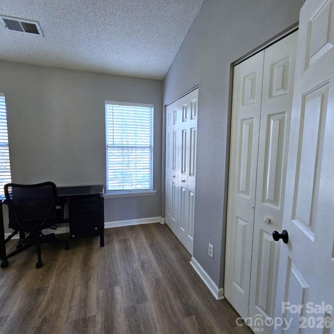 8291 Golf Ridge Drive — Charlotte