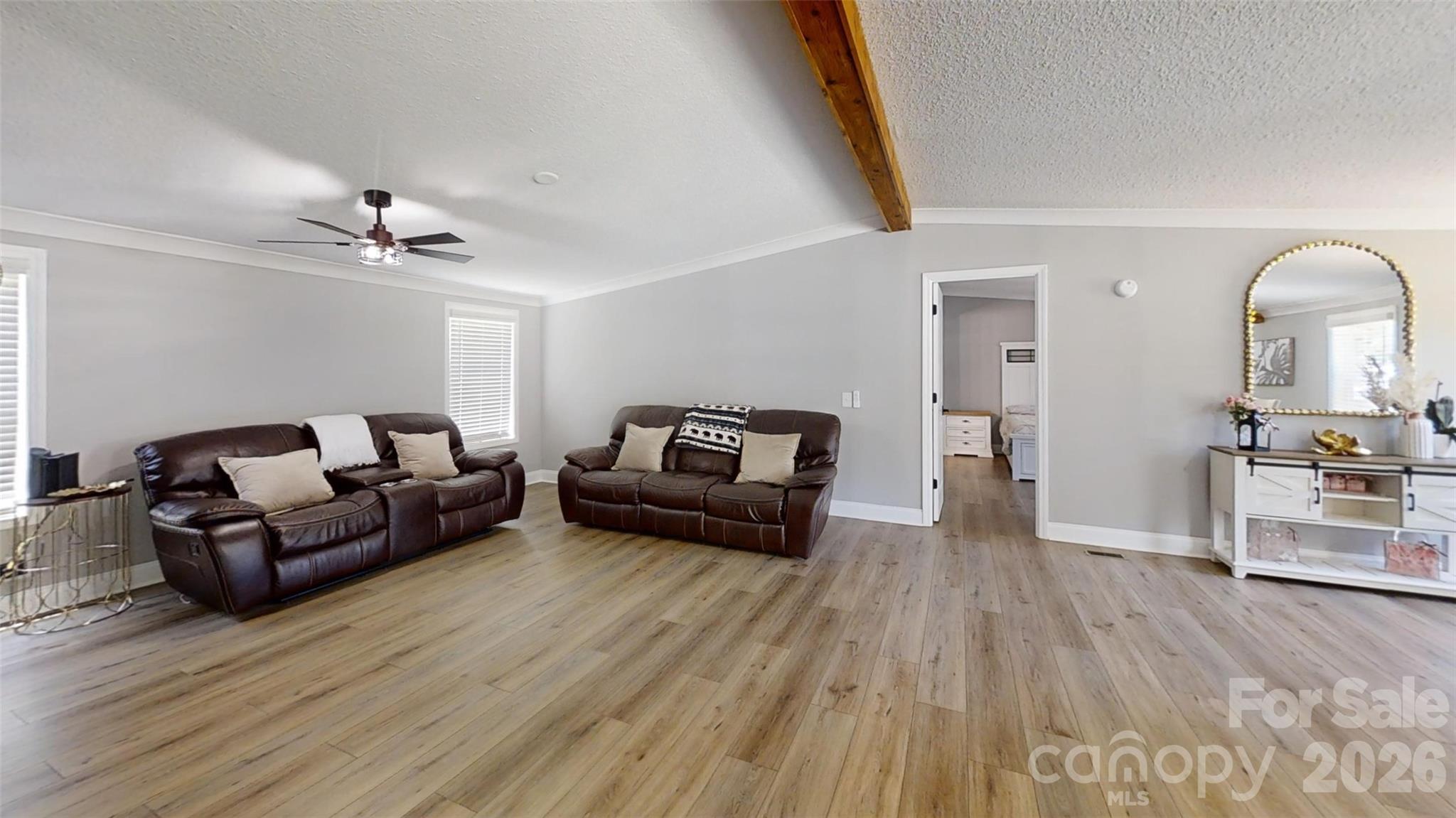 3585 Woodstream Drive — Maiden