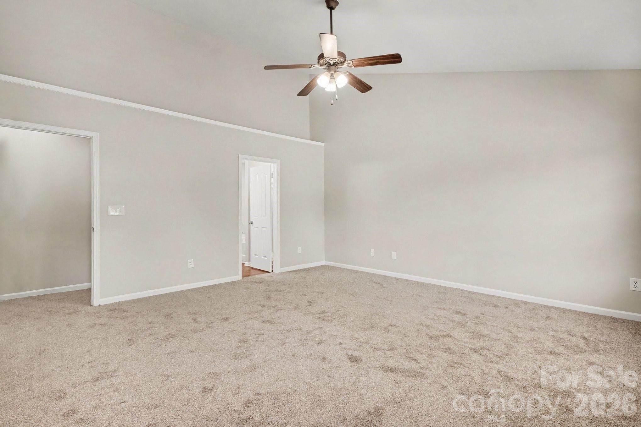 11807 Oak Street — Charlotte