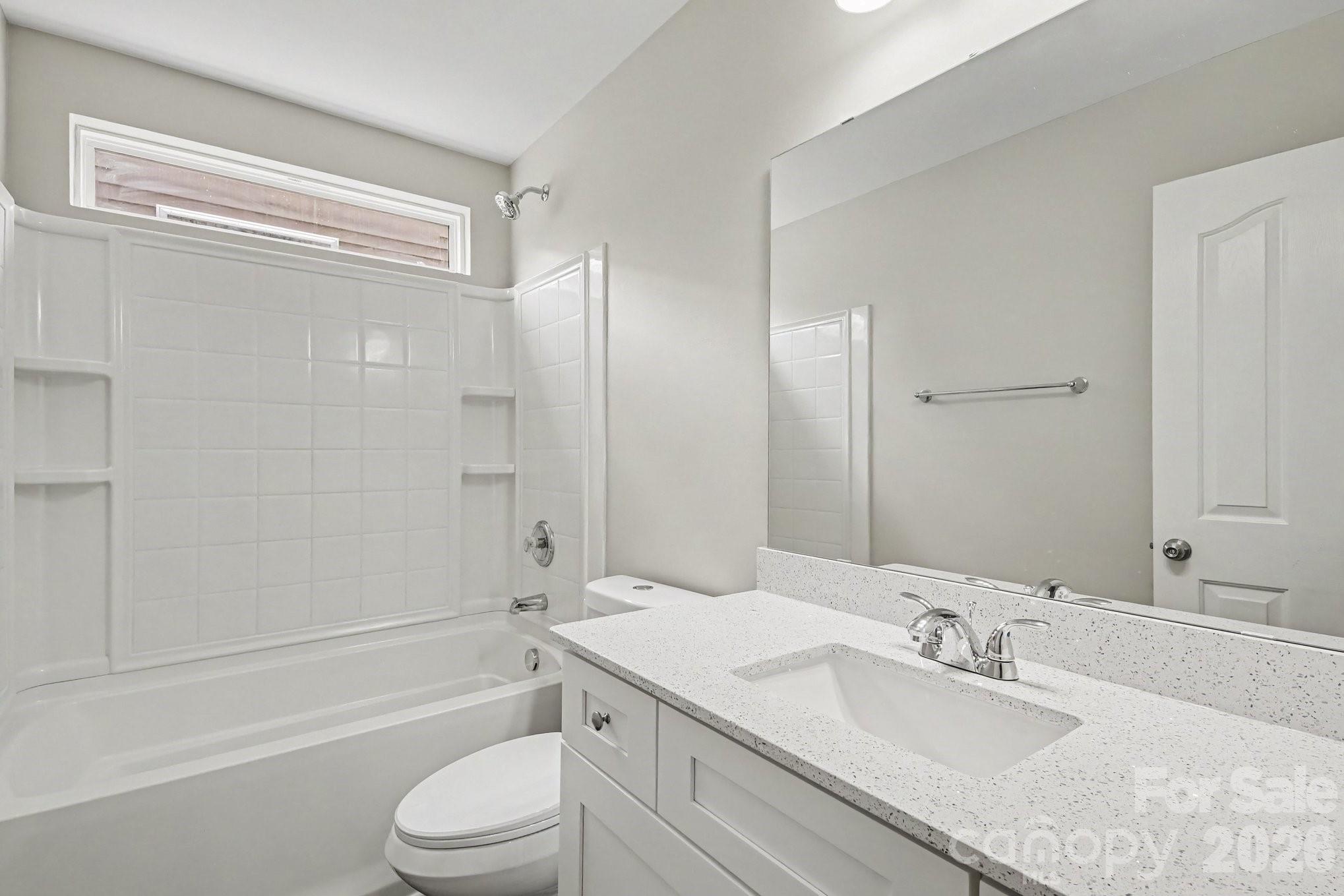 11807 Oak Street — Charlotte