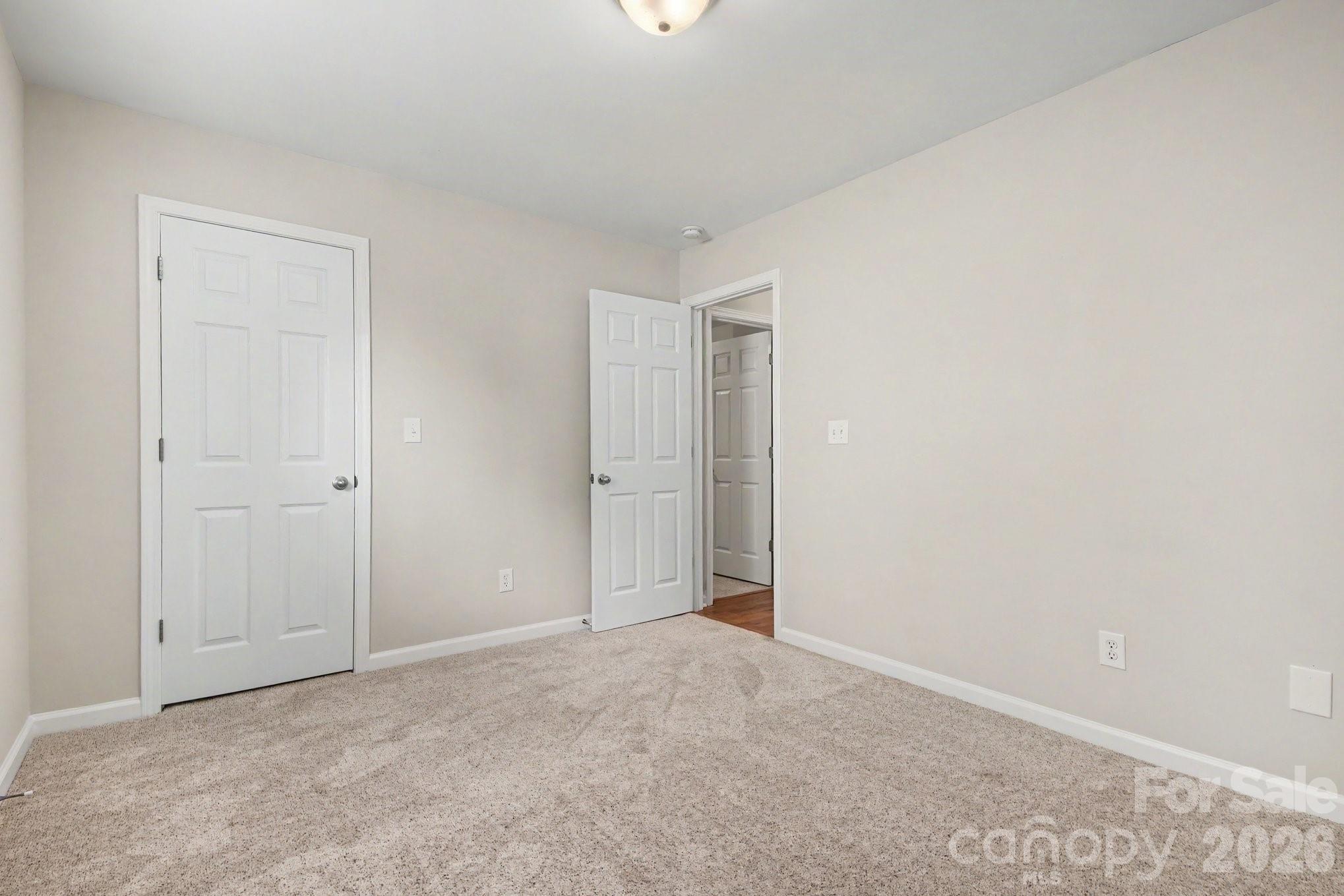 108 Briarwood Lane — Mount Holly