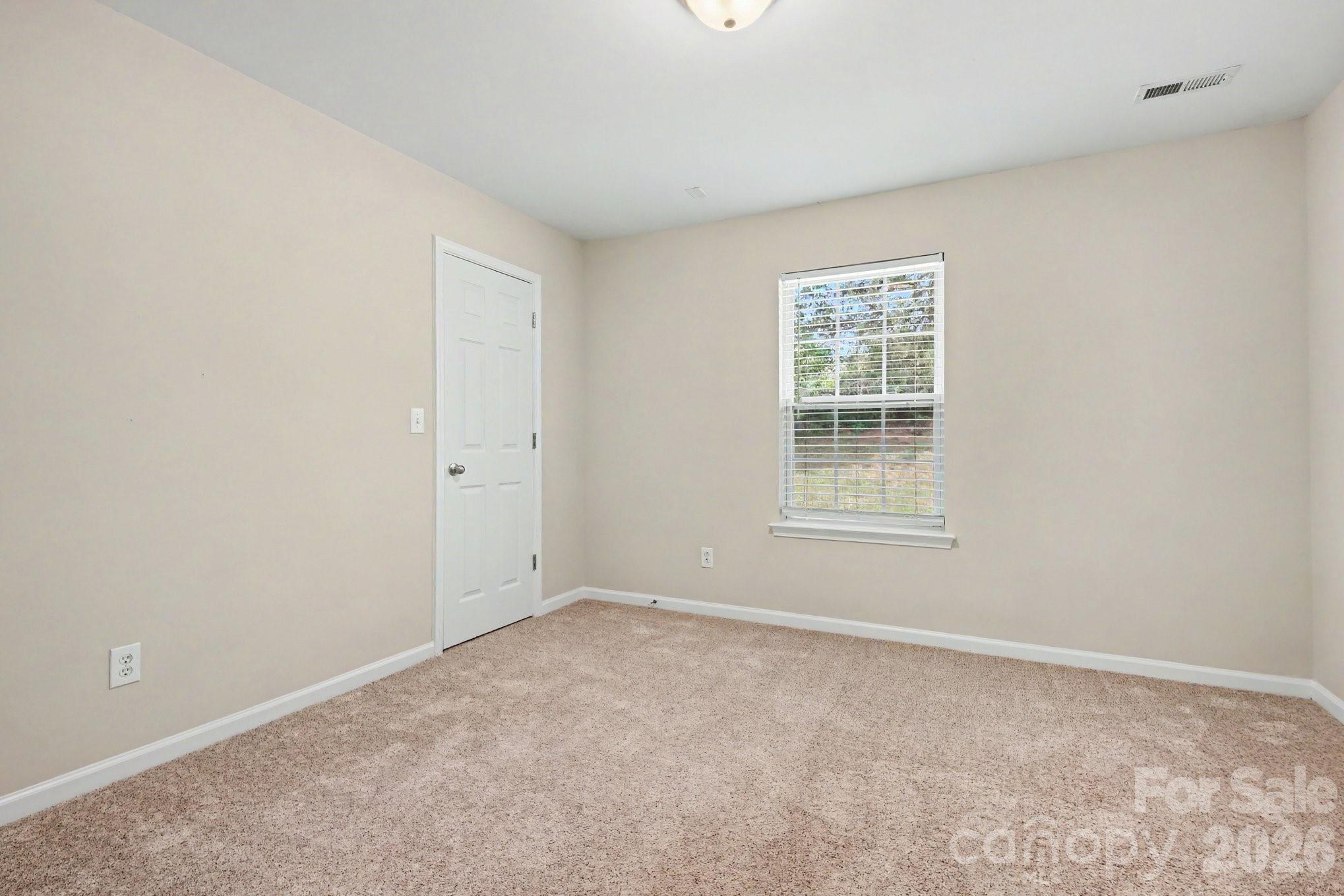 108 Briarwood Lane — Mount Holly