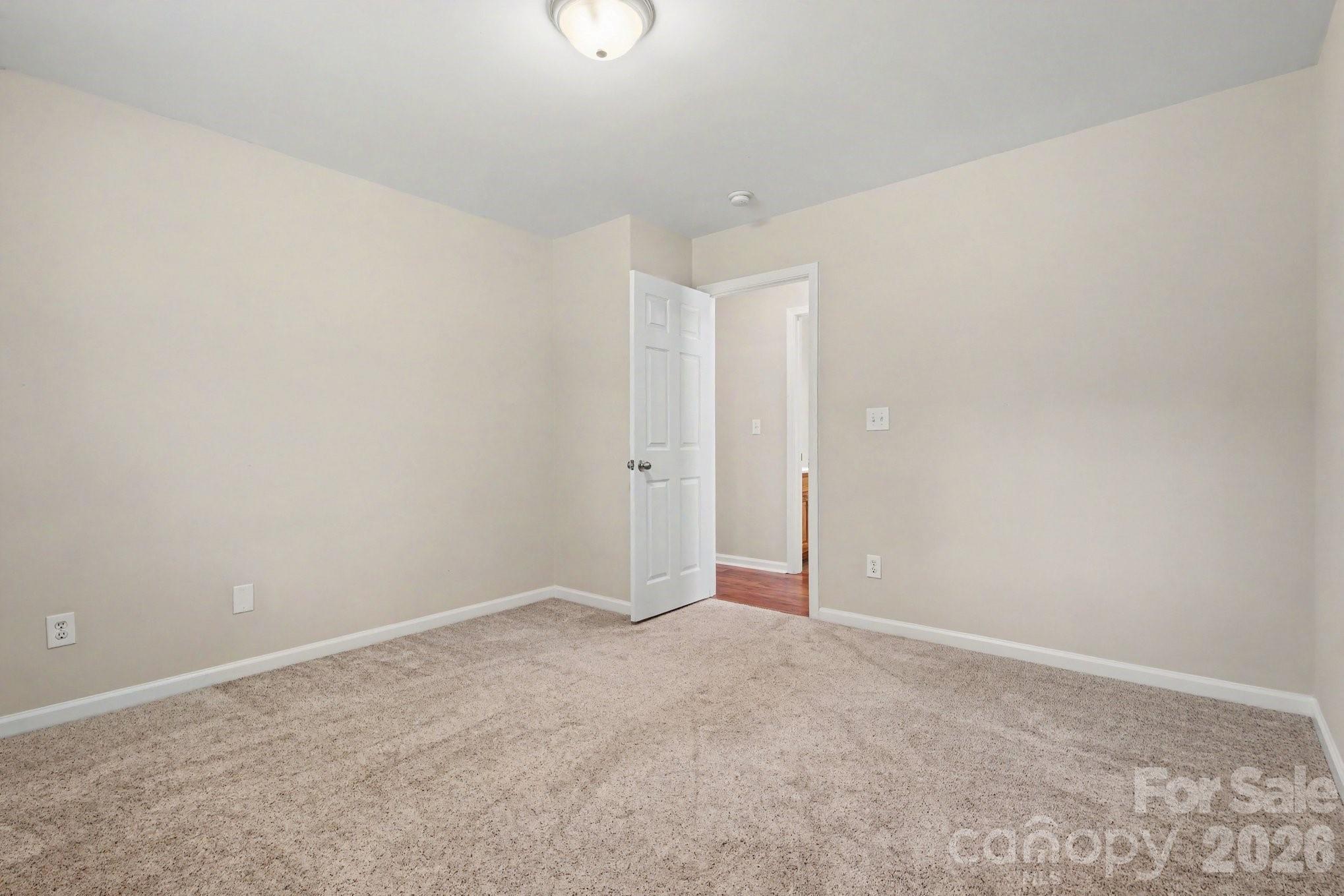 108 Briarwood Lane — Mount Holly