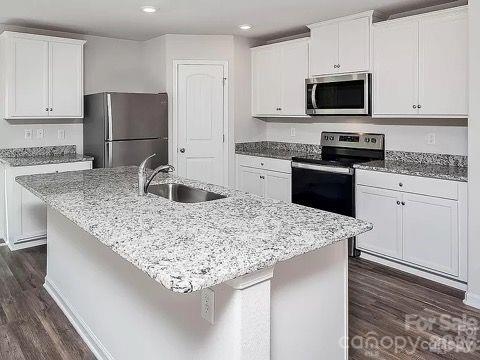 1737 Nia Road — Charlotte