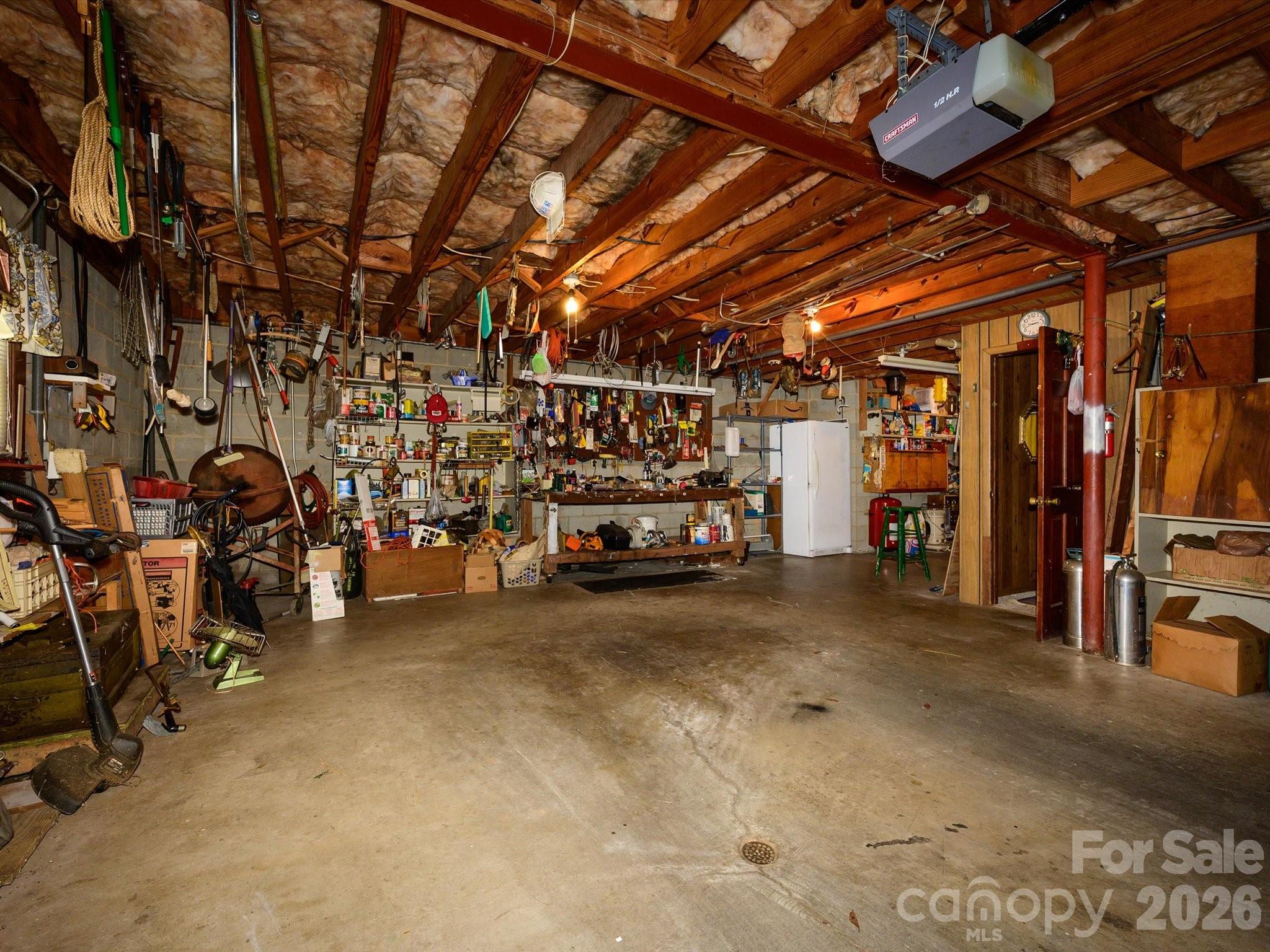 3712 Brookwood Road — Charlotte