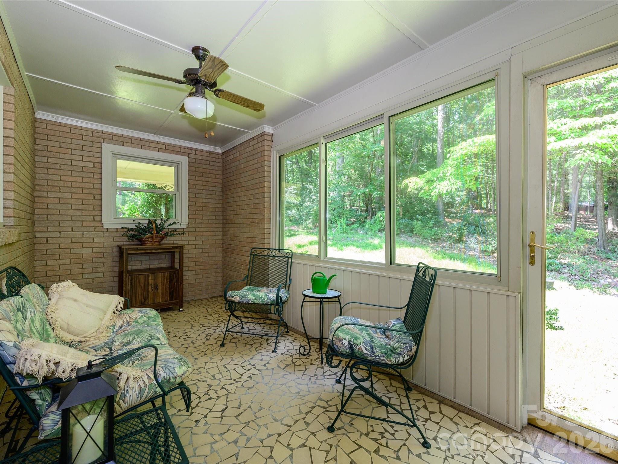 3712 Brookwood Road — Charlotte