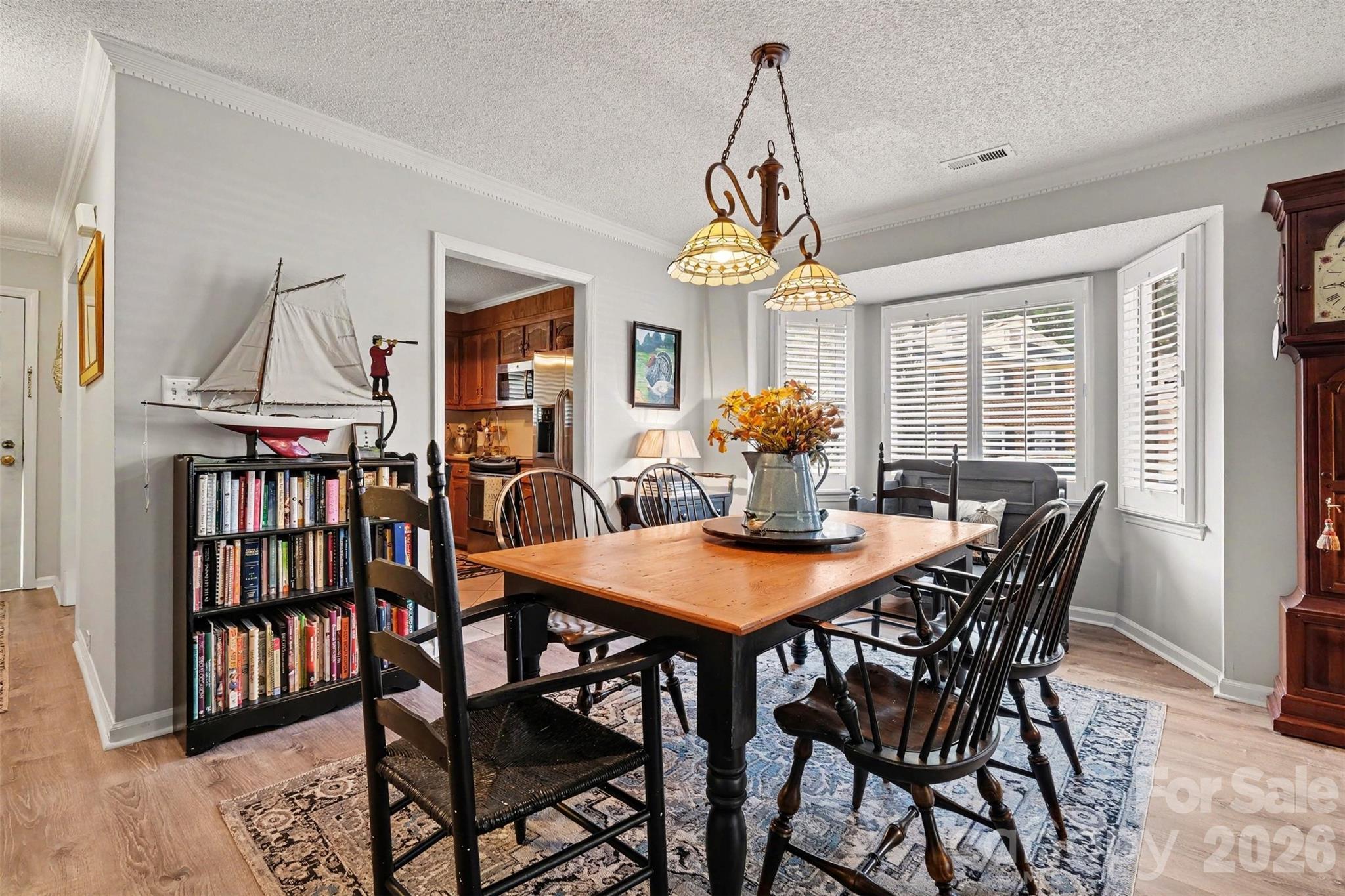 8427 Coulwood Oak Lane — Charlotte