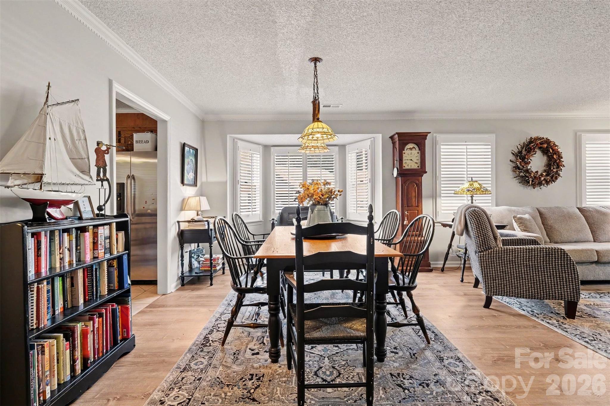 8427 Coulwood Oak Lane — Charlotte