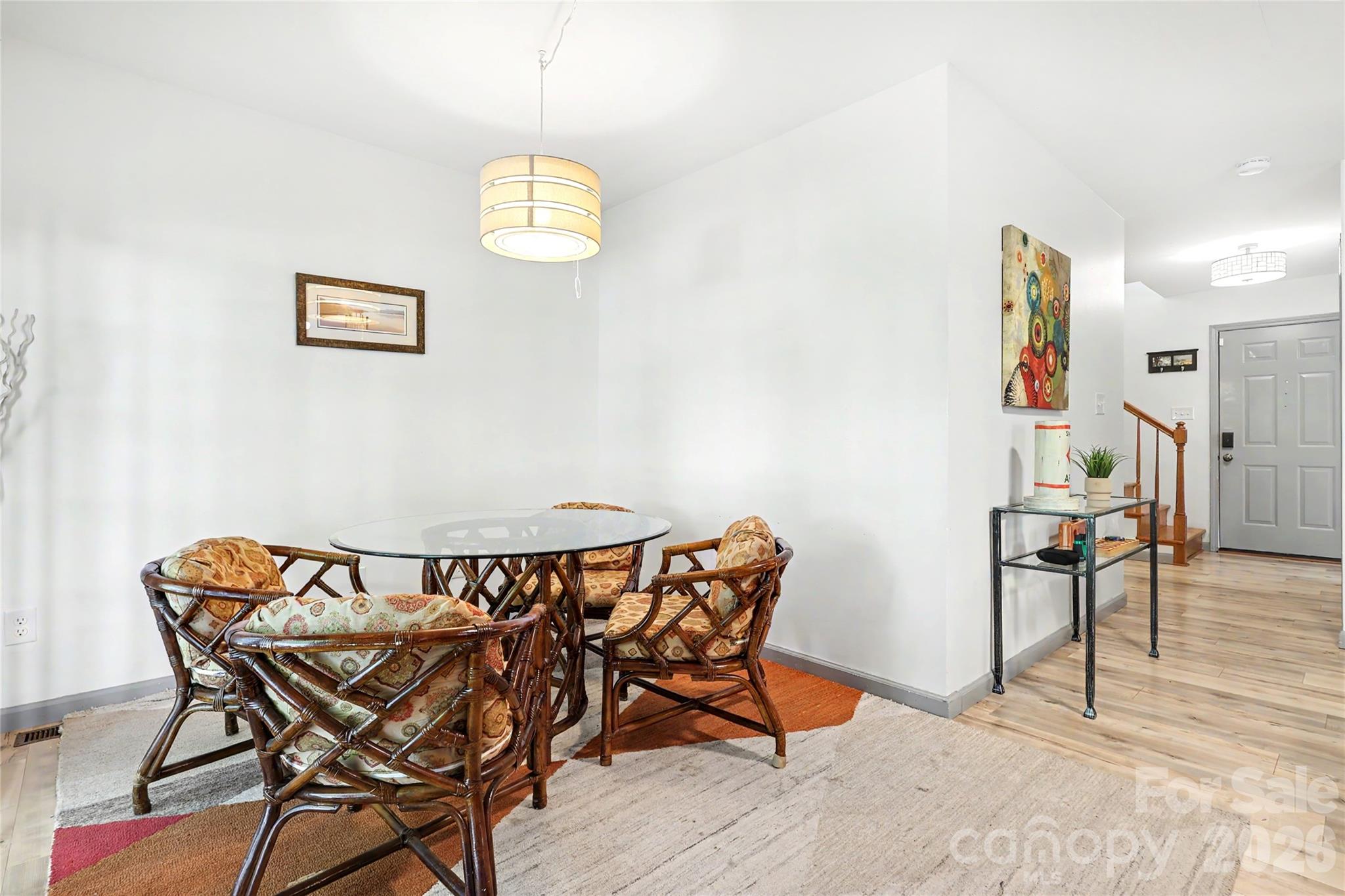 294 Riverview Boulevard — Lexington