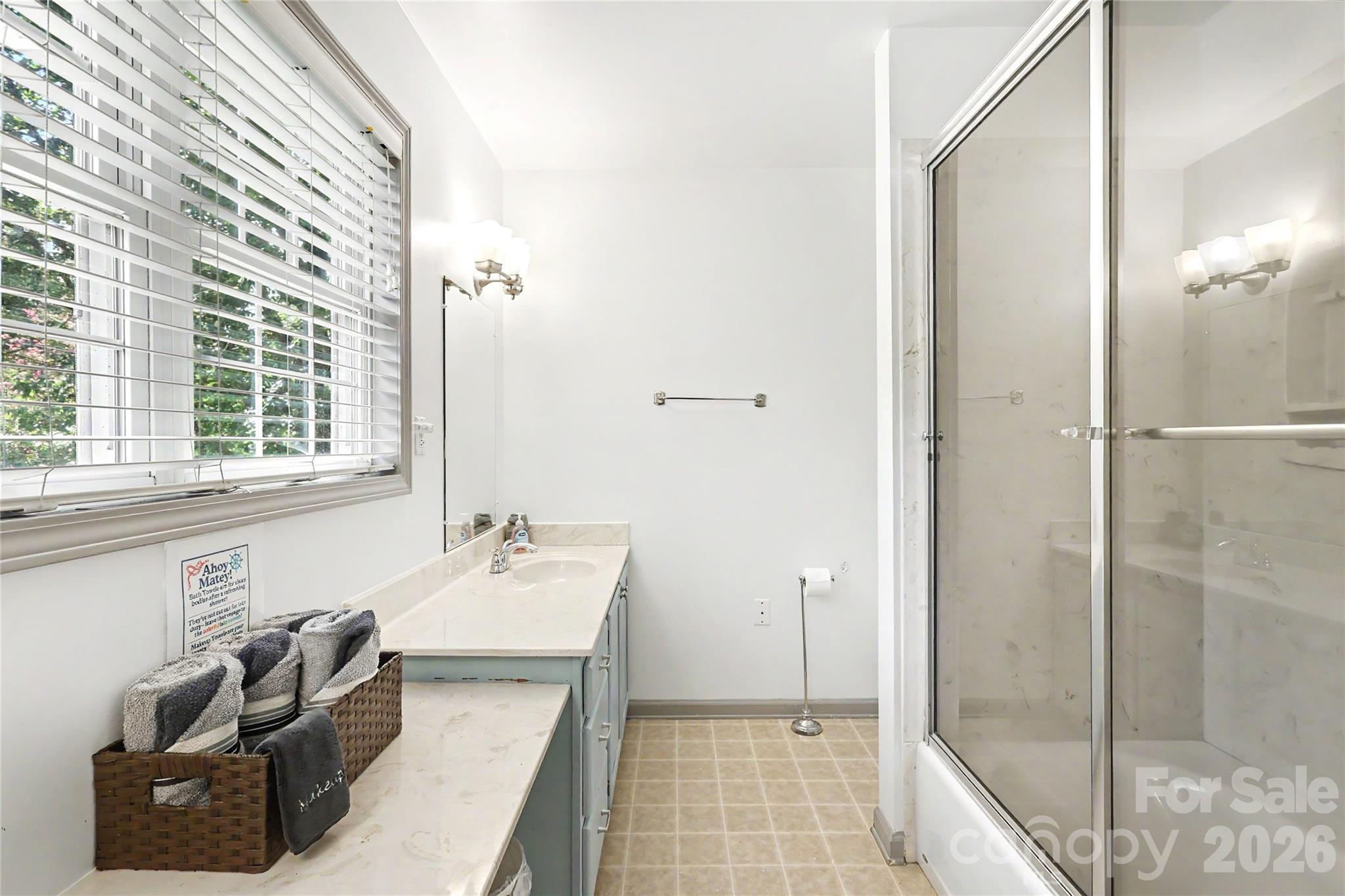 294 Riverview Boulevard — Lexington