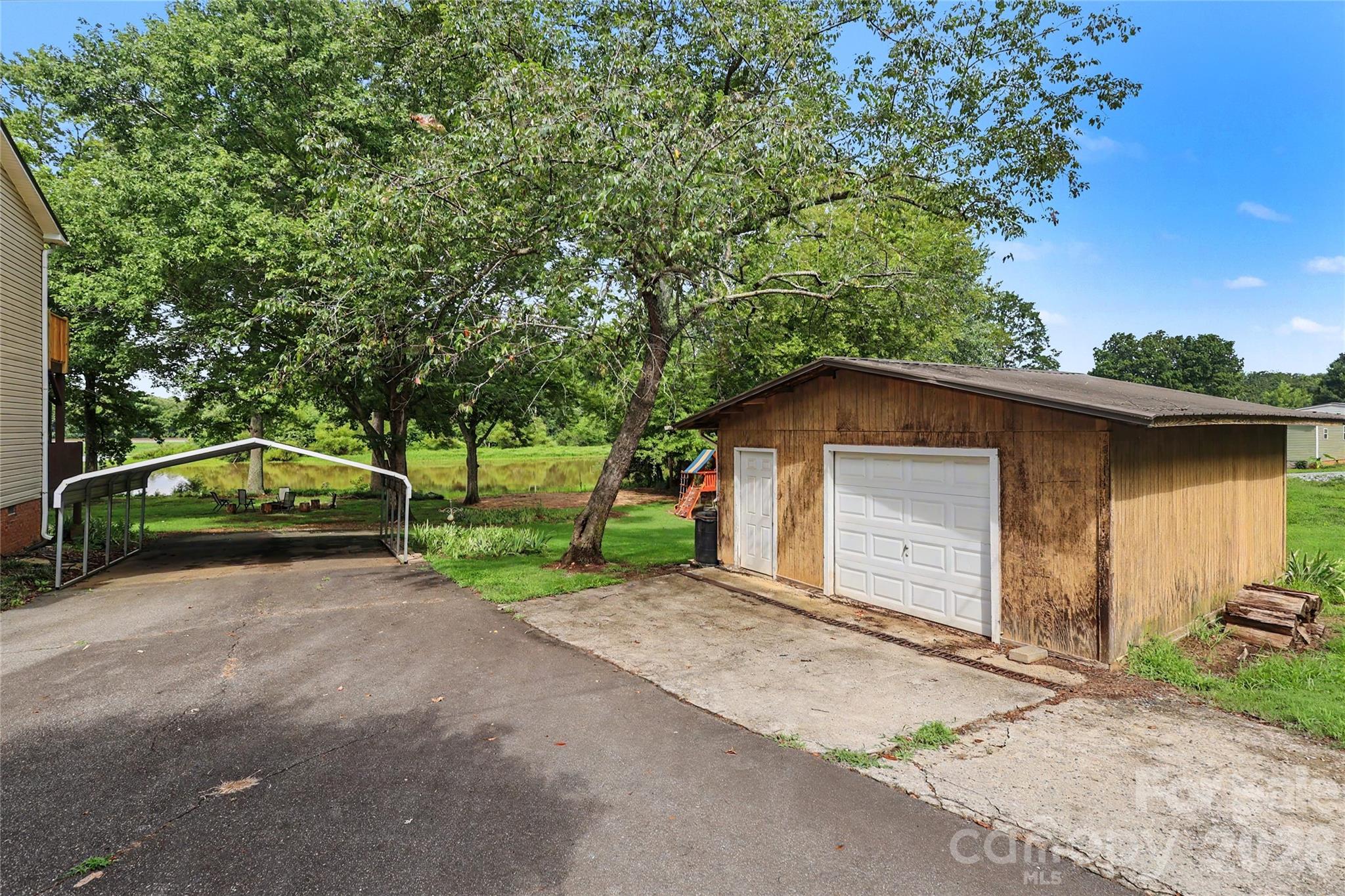 294 Riverview Boulevard — Lexington