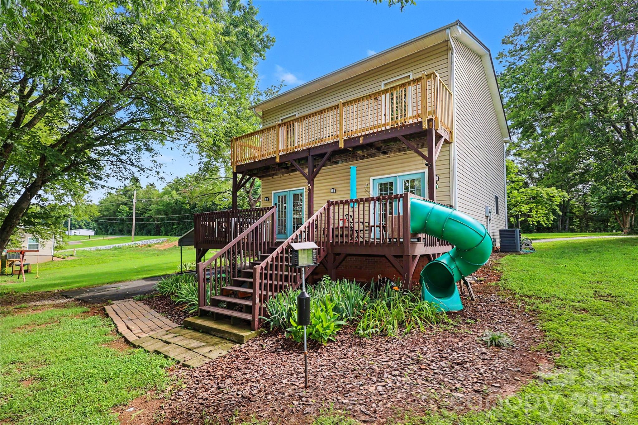 294 Riverview Boulevard — Lexington