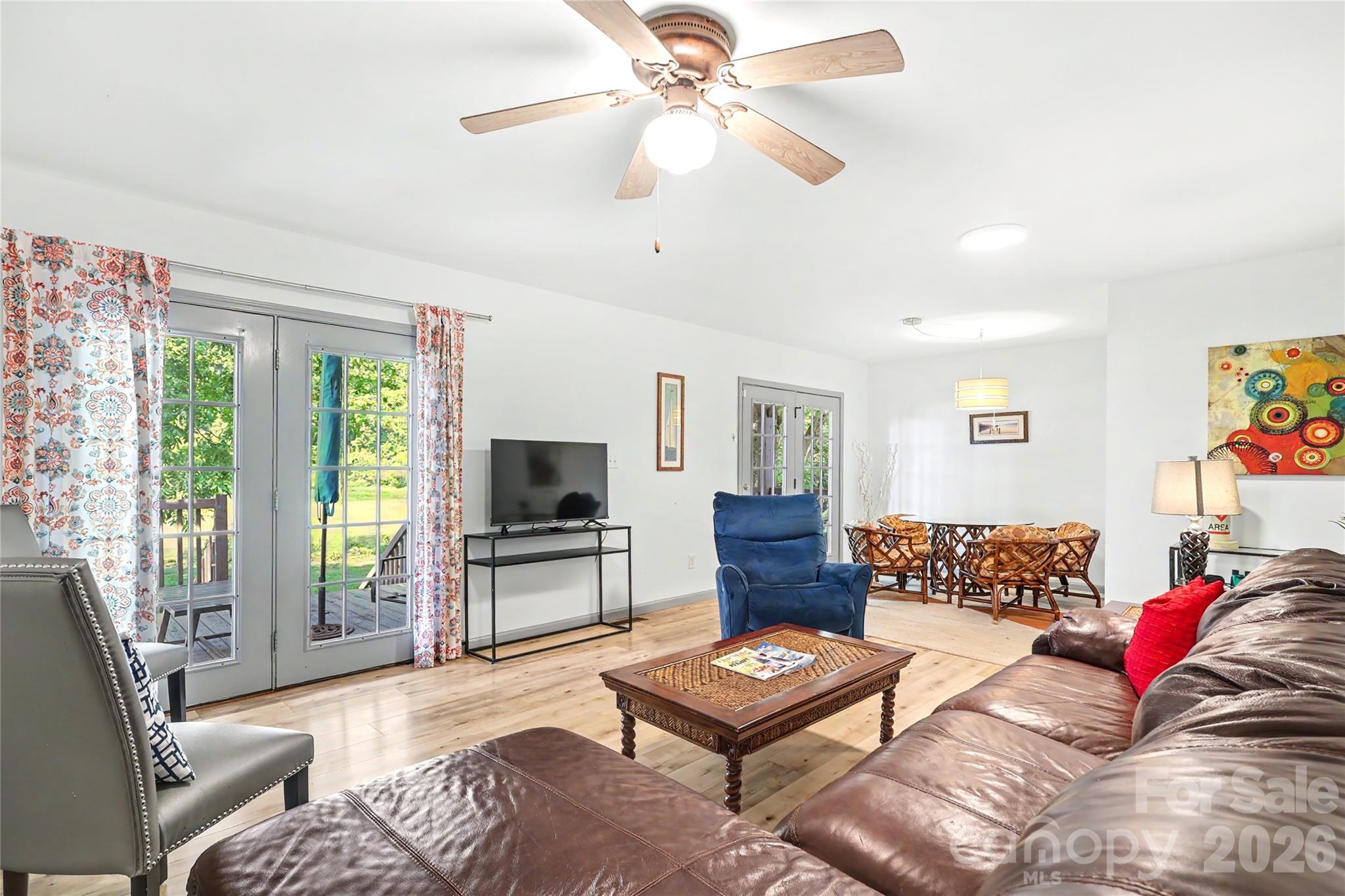 294 Riverview Boulevard — Lexington