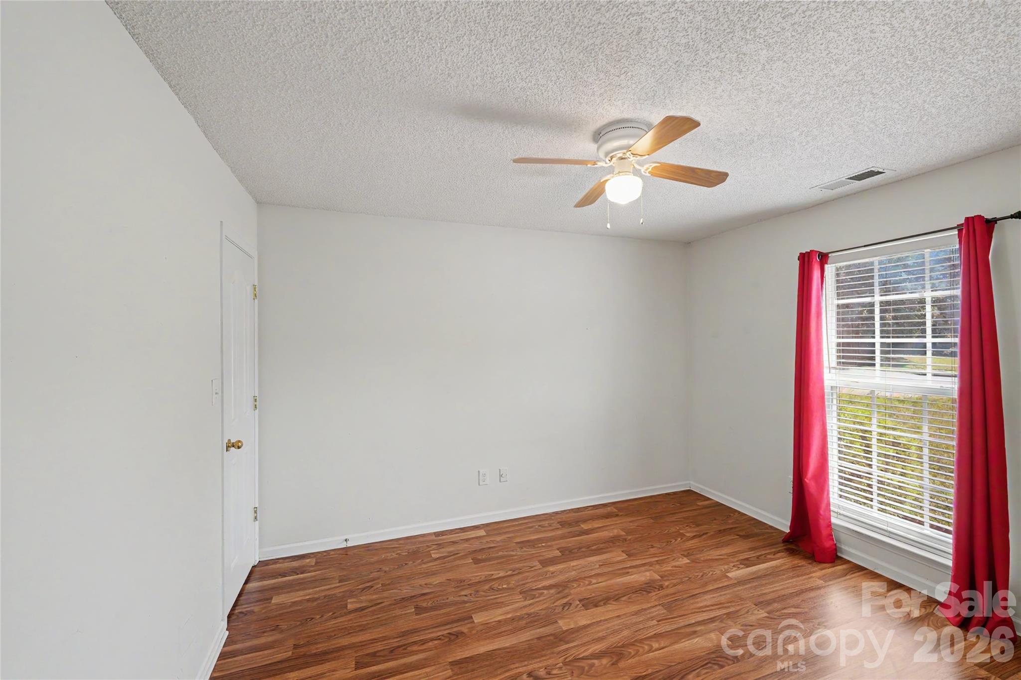 10439 Green Hedge Avenue — Charlotte