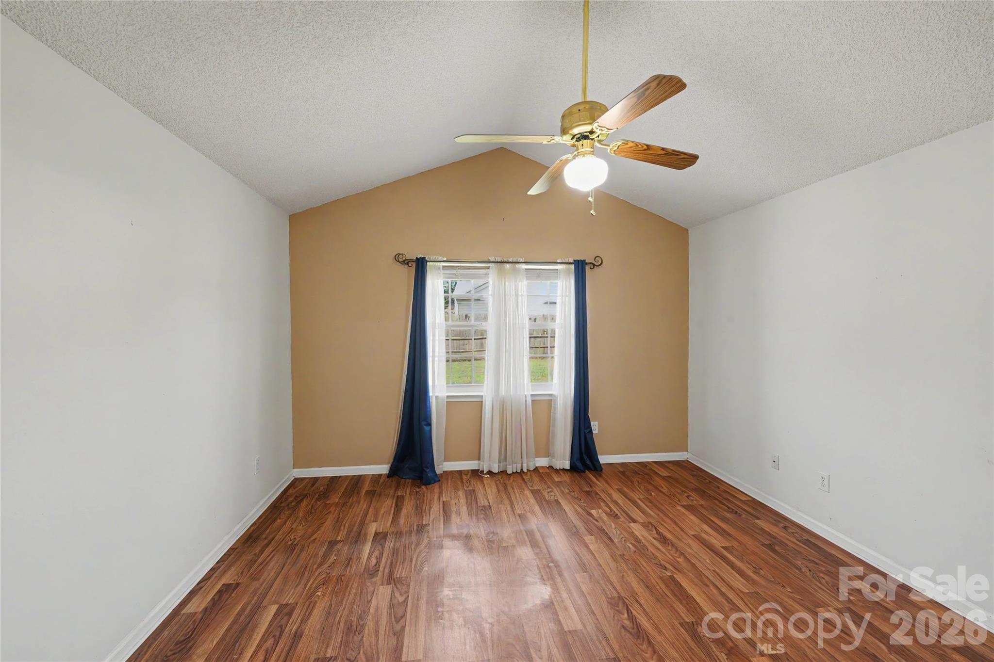 10439 Green Hedge Avenue — Charlotte