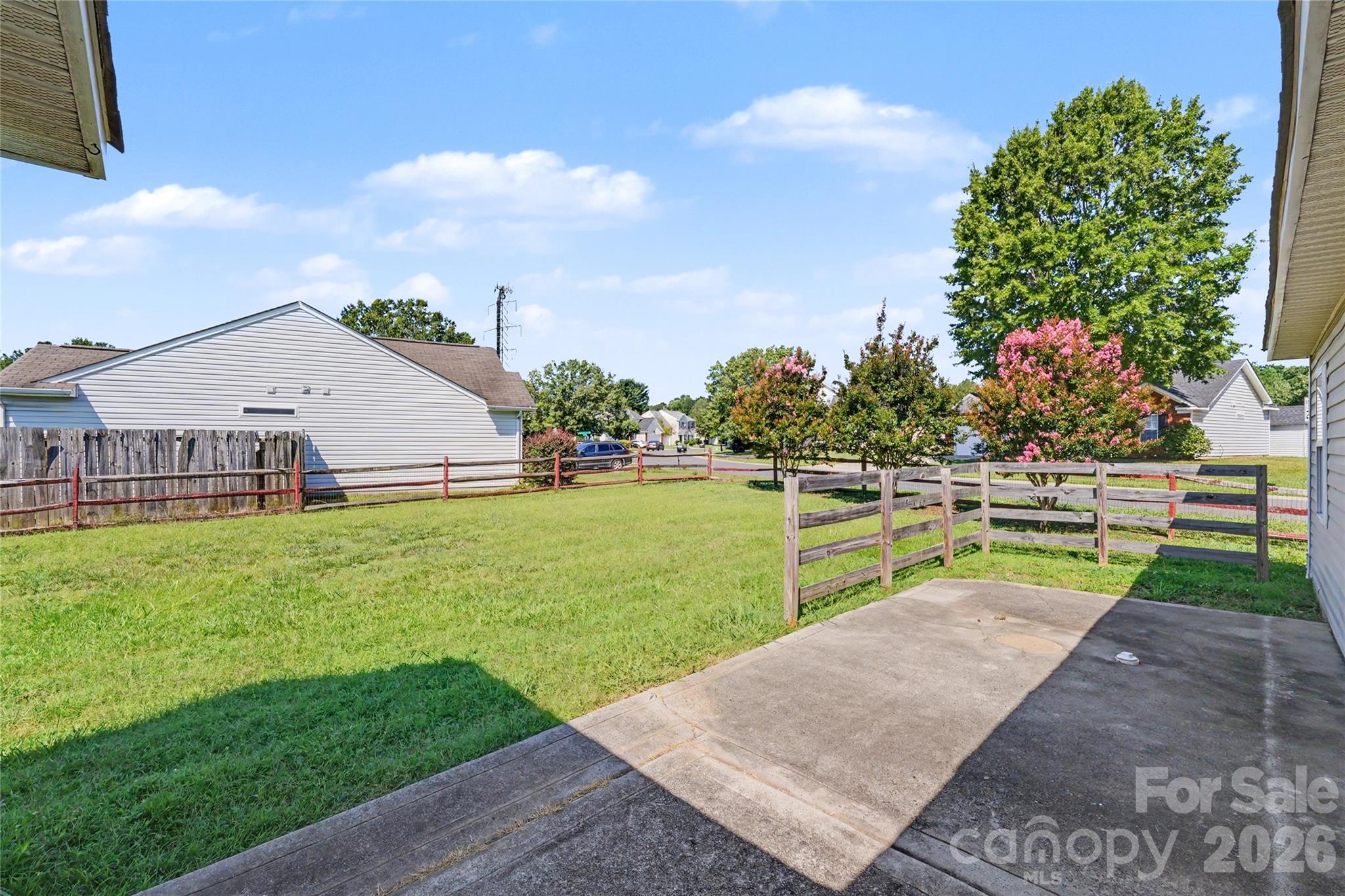 10439 Green Hedge Avenue — Charlotte
