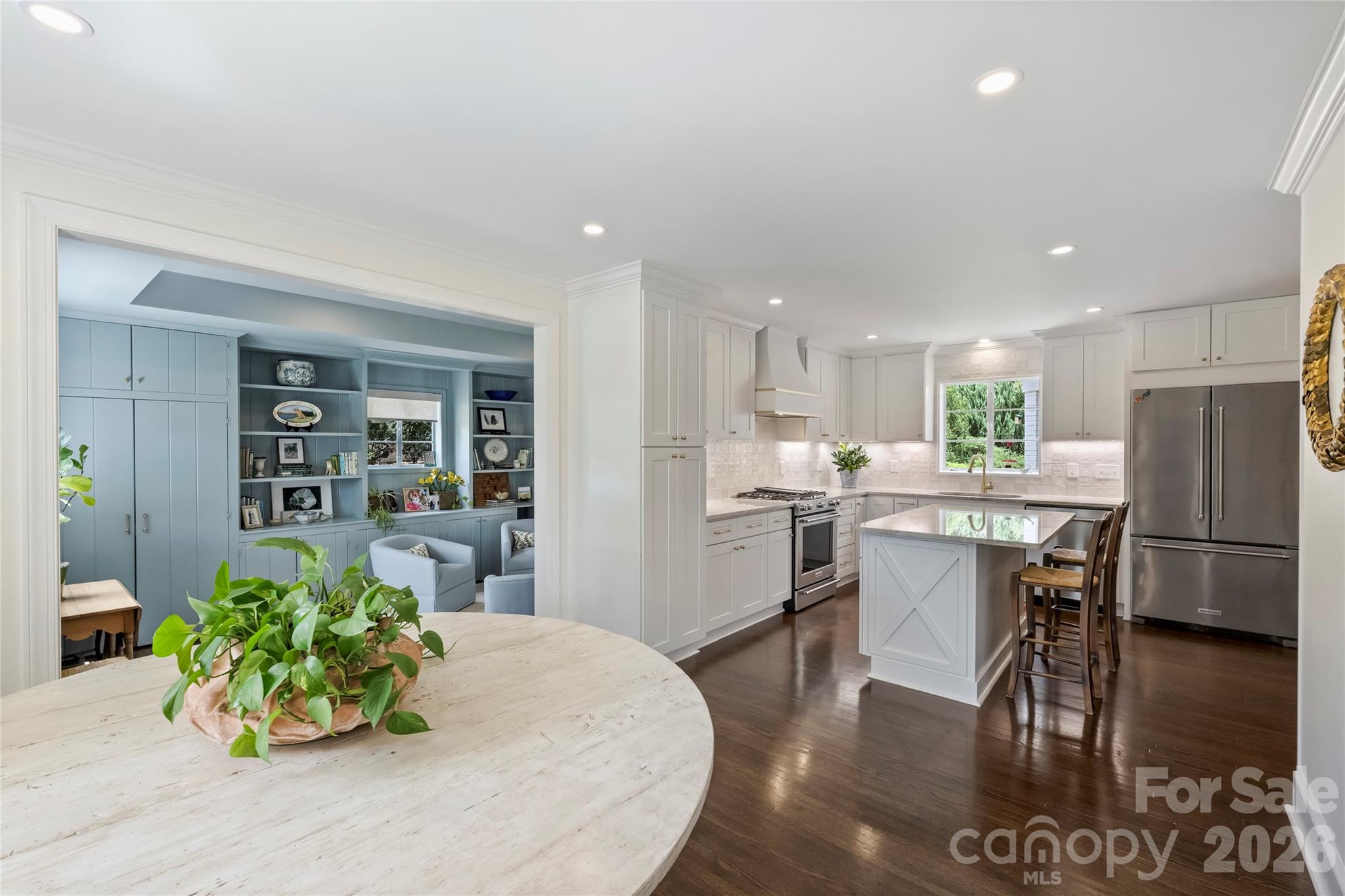 246 S Canterbury Road — Charlotte