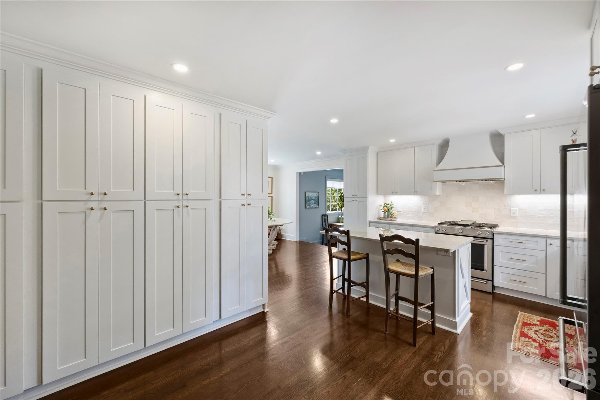 246 S Canterbury Road — Charlotte