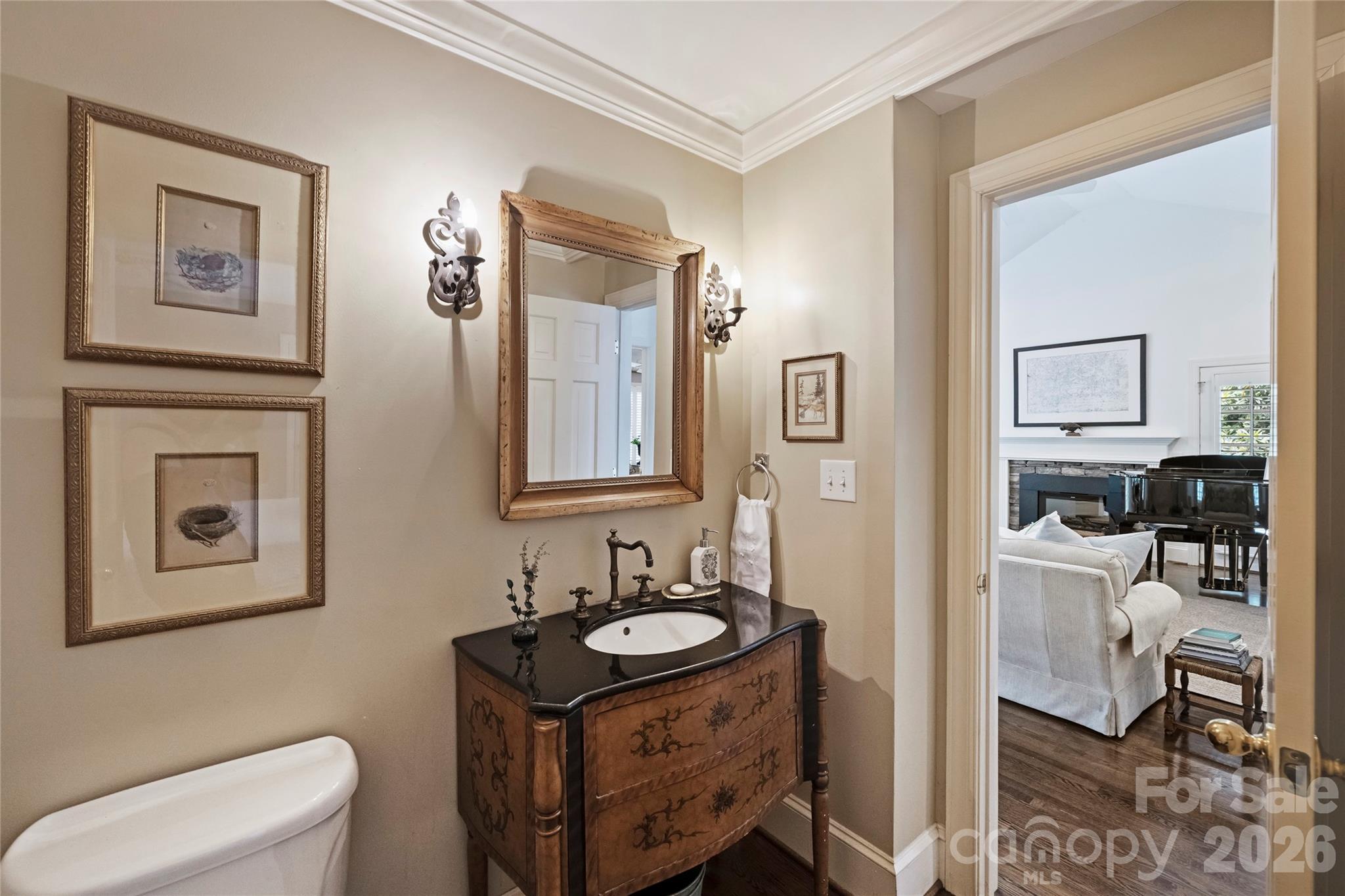 246 S Canterbury Road — Charlotte