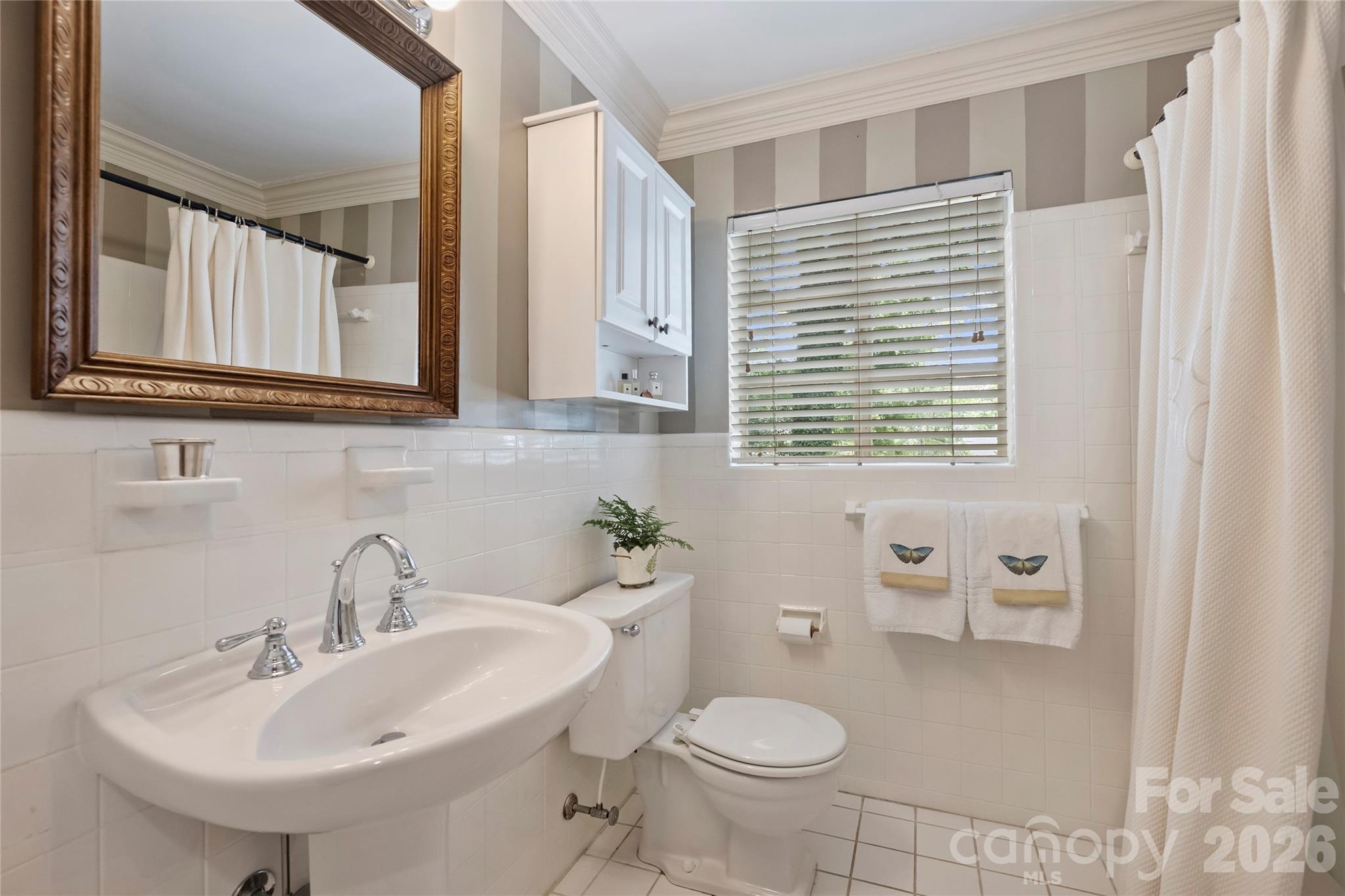 246 S Canterbury Road — Charlotte