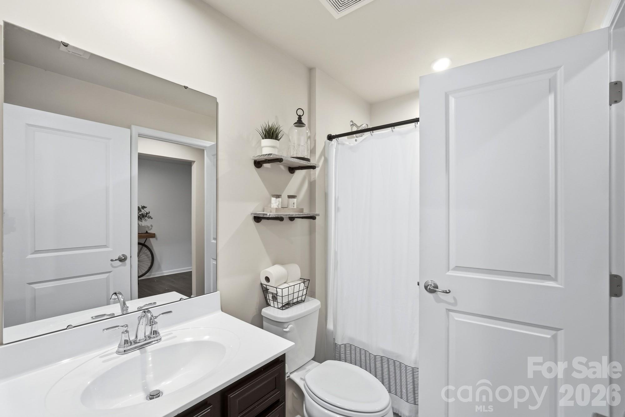 435 Lahinch Drive — Fort Mill