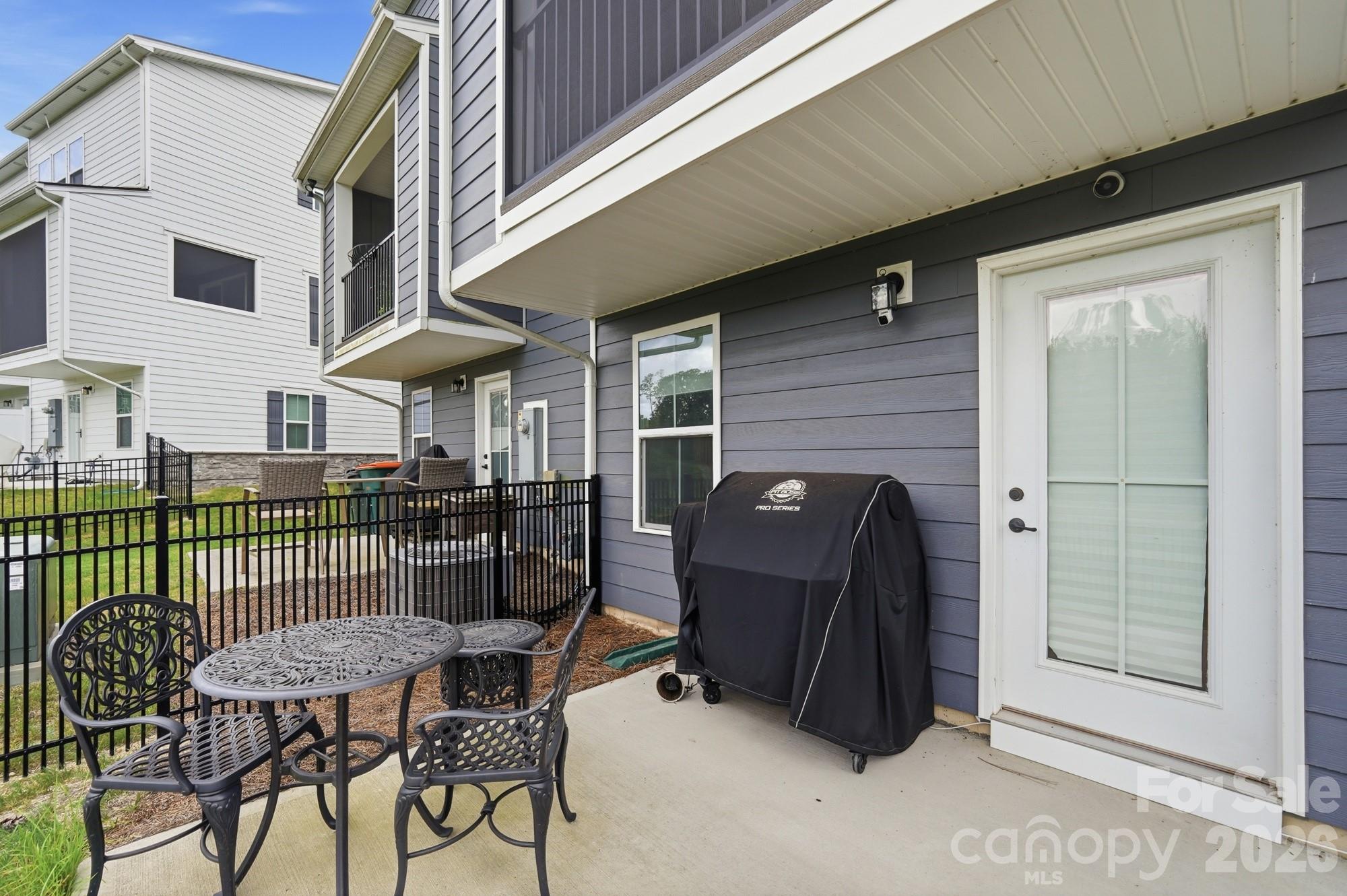 435 Lahinch Drive — Fort Mill