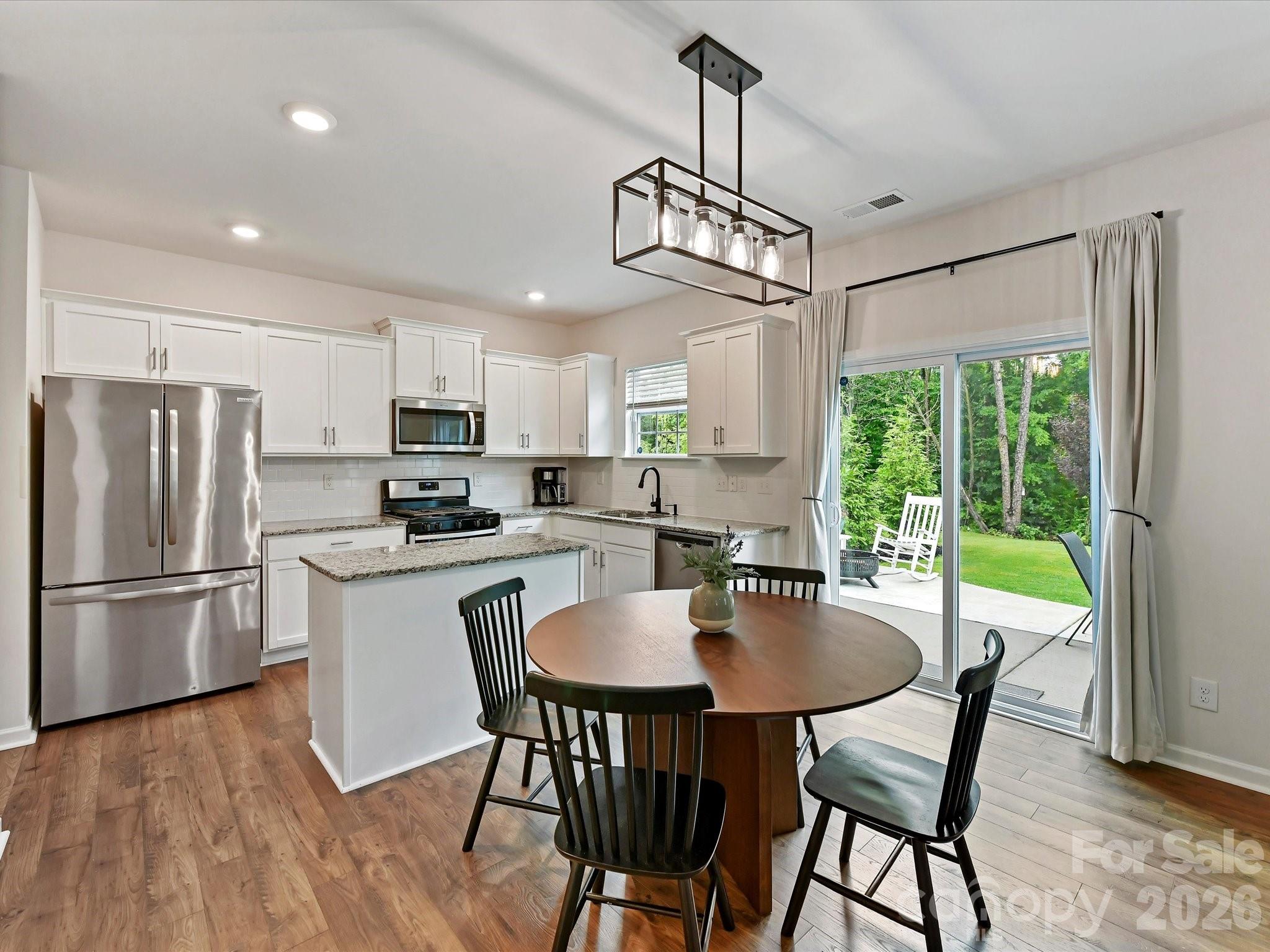 724 Larmore Avenue — Charlotte