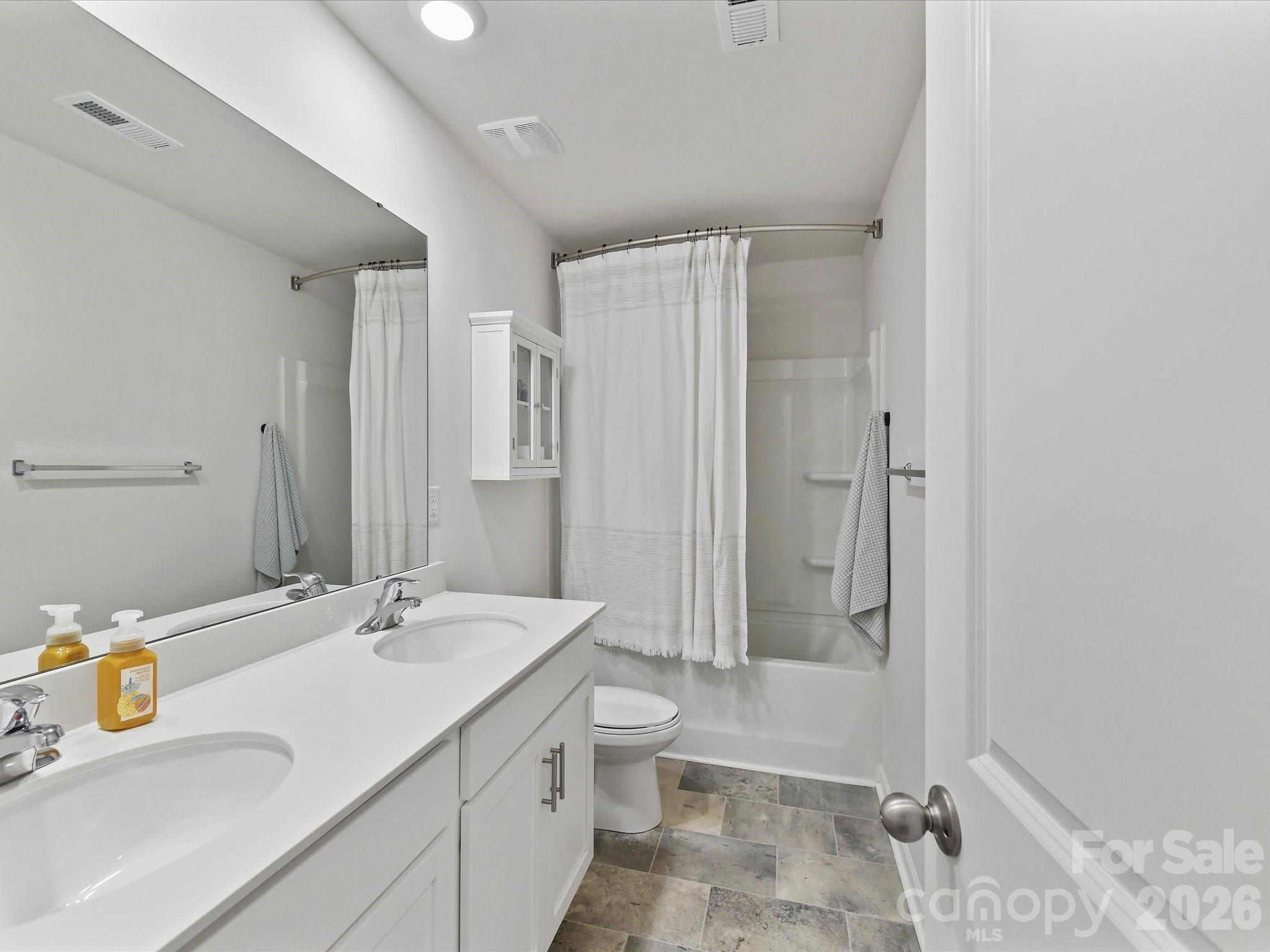 724 Larmore Avenue — Charlotte