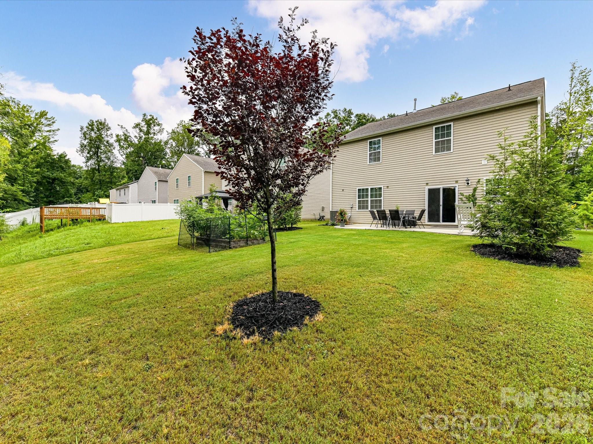 724 Larmore Avenue — Charlotte