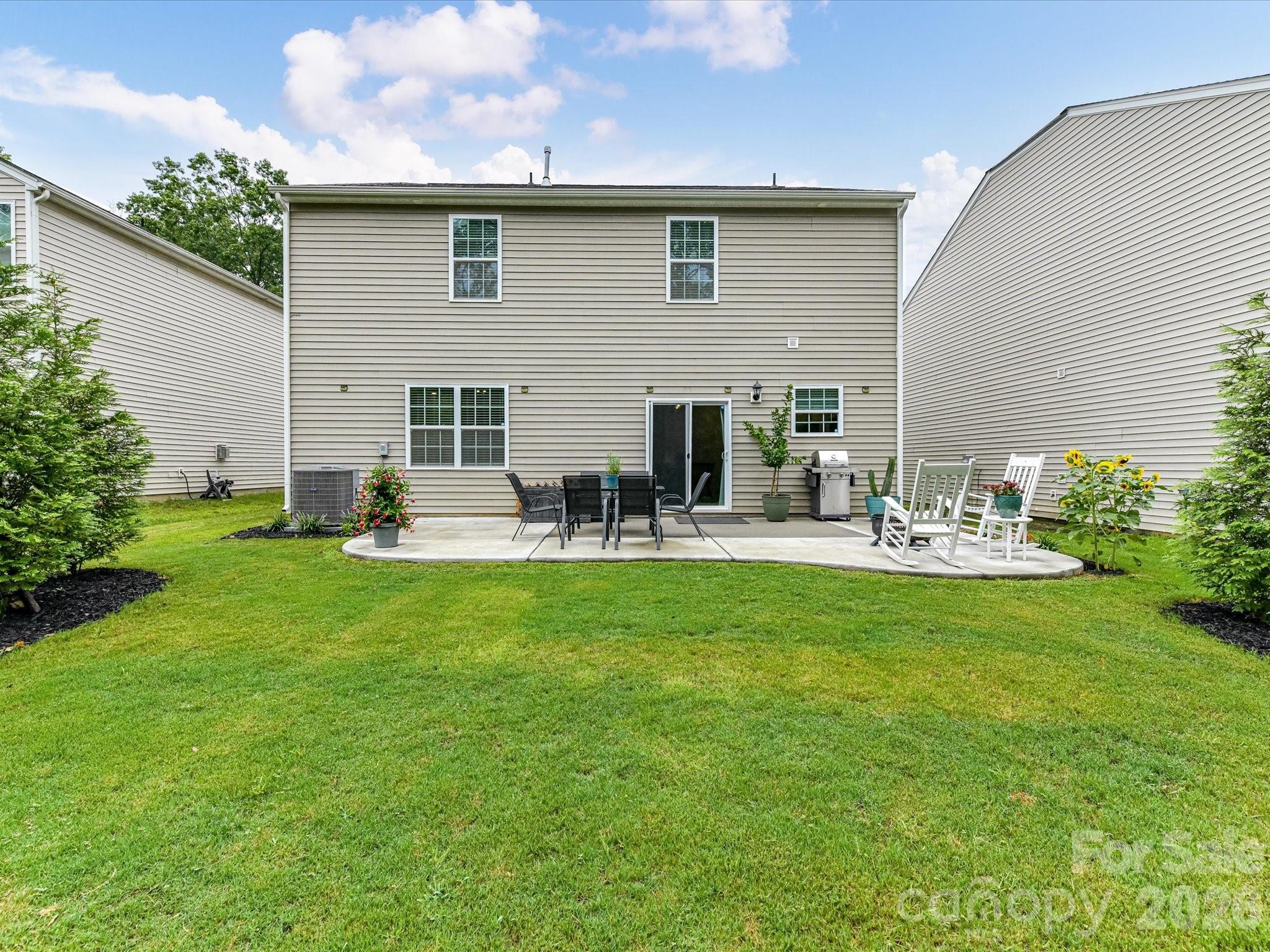 724 Larmore Avenue — Charlotte