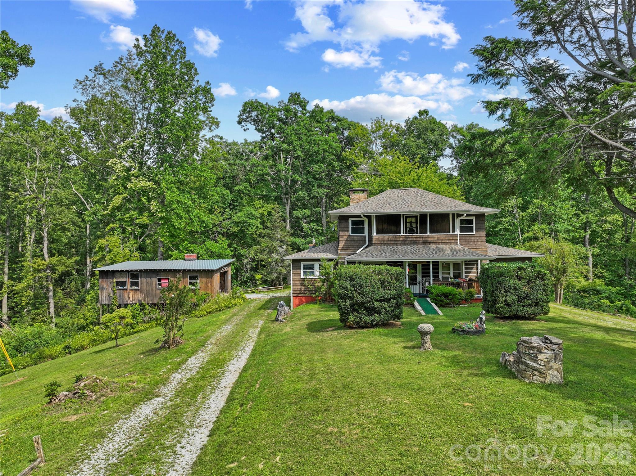 3151 N Bearwallow Road — Hendersonville