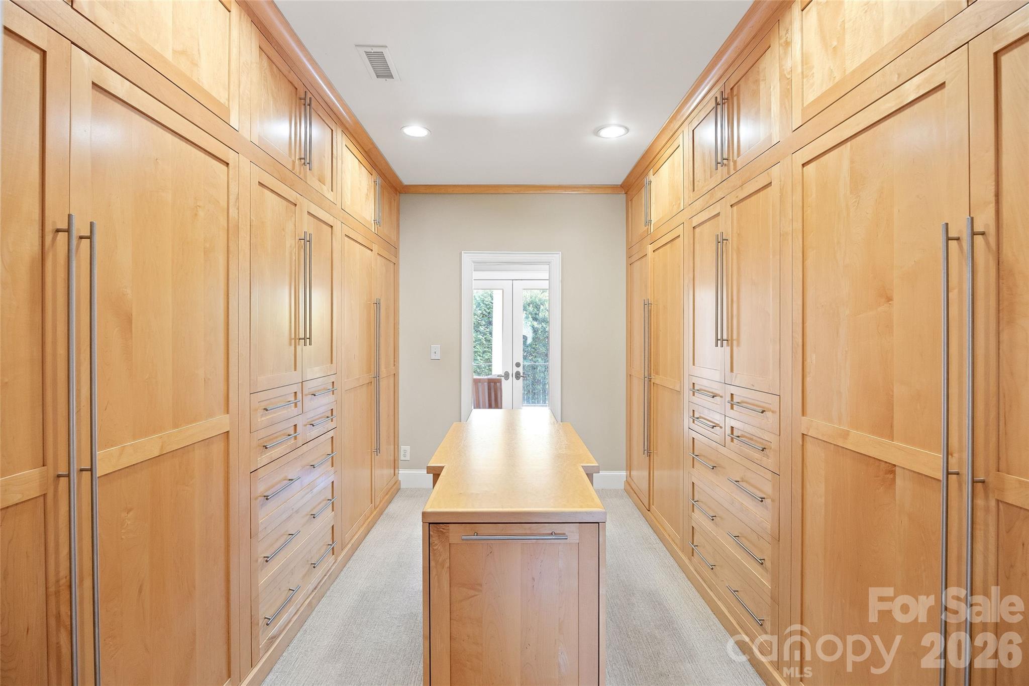 5411 Mirabell Road — Charlotte