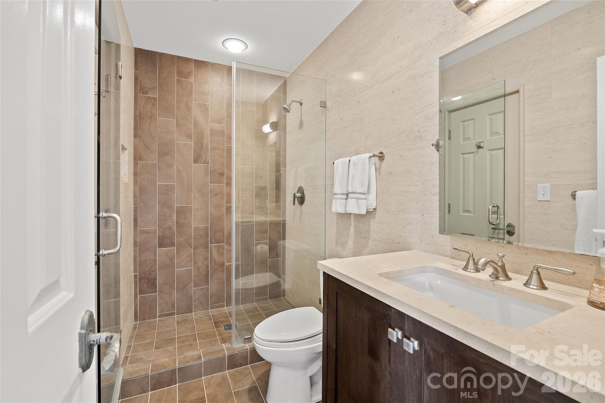 5411 Mirabell Road — Charlotte