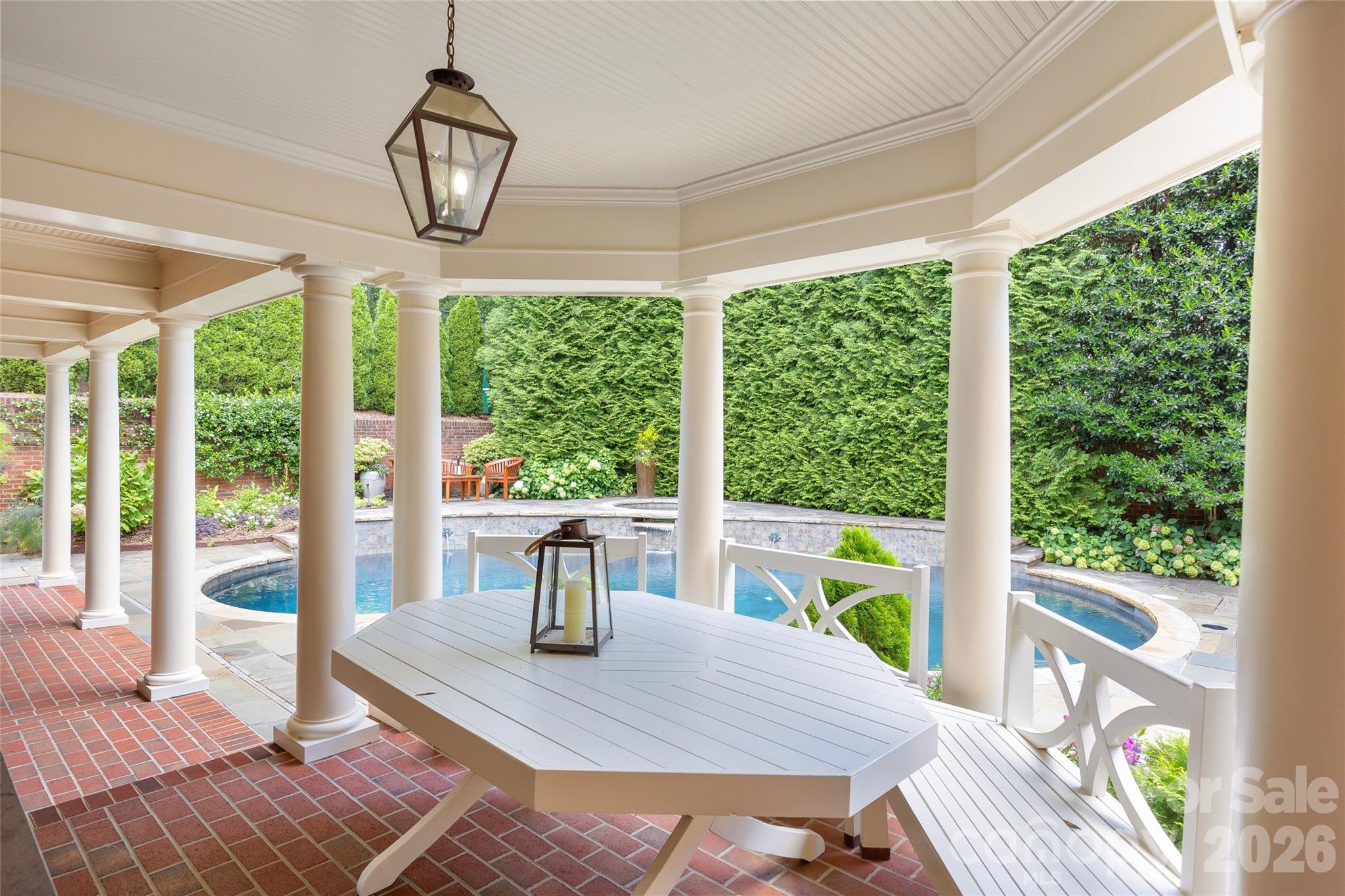 5411 Mirabell Road — Charlotte