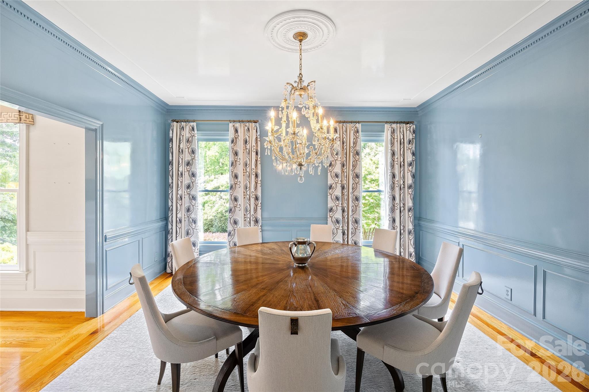 5411 Mirabell Road — Charlotte