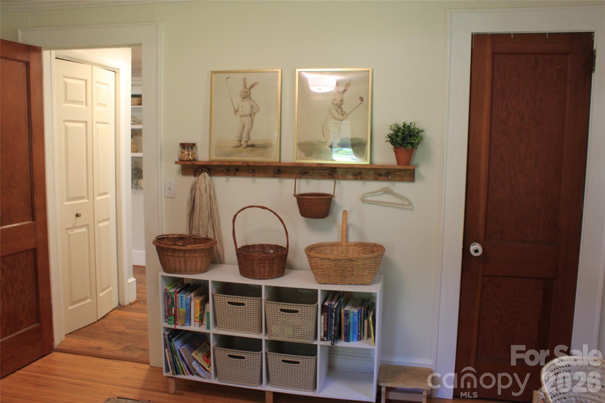 206 Bentwood Drive — Forest City