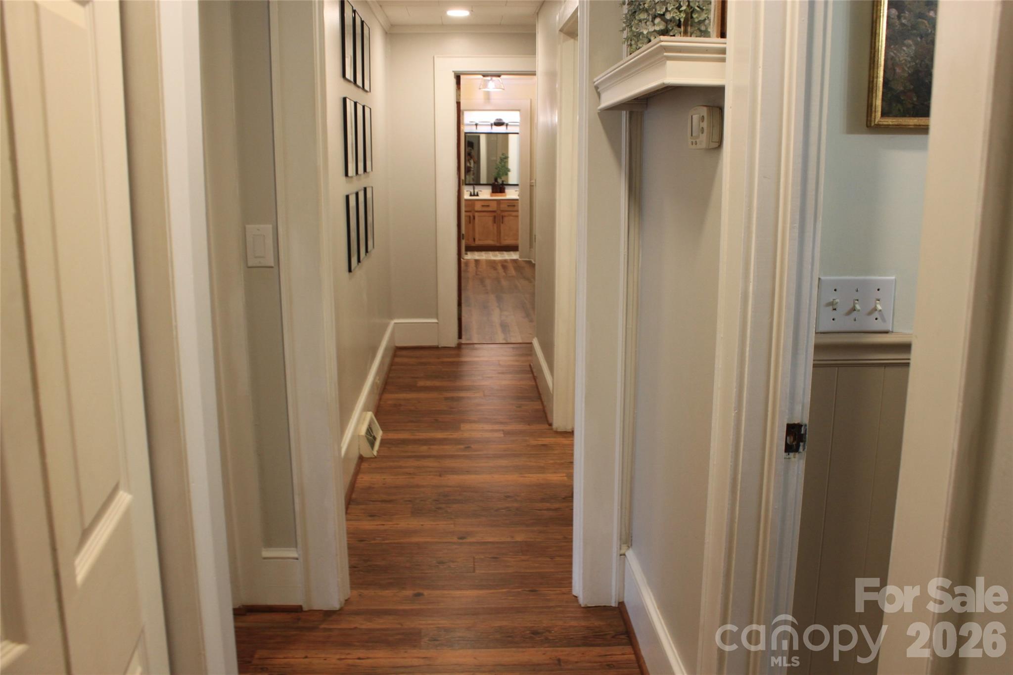 206 Bentwood Drive — Forest City