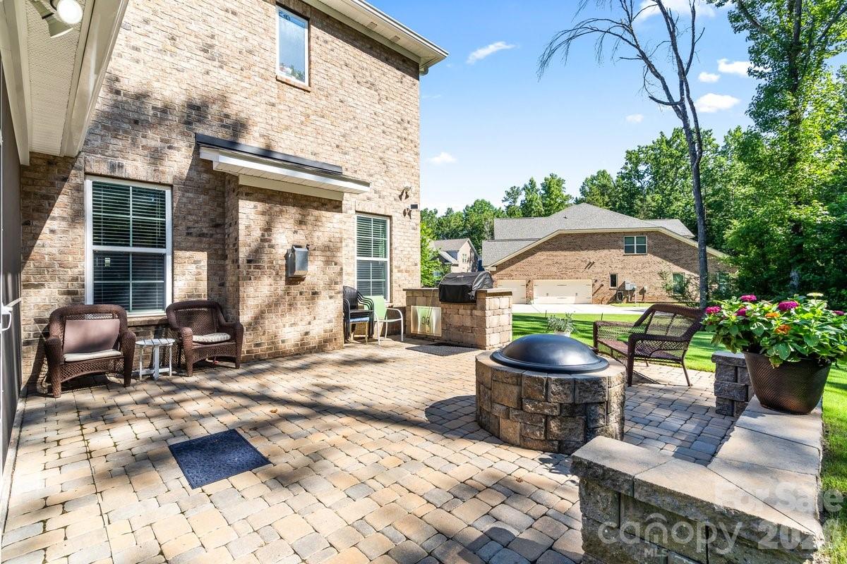 4008 Pinot Way — Fort Mill