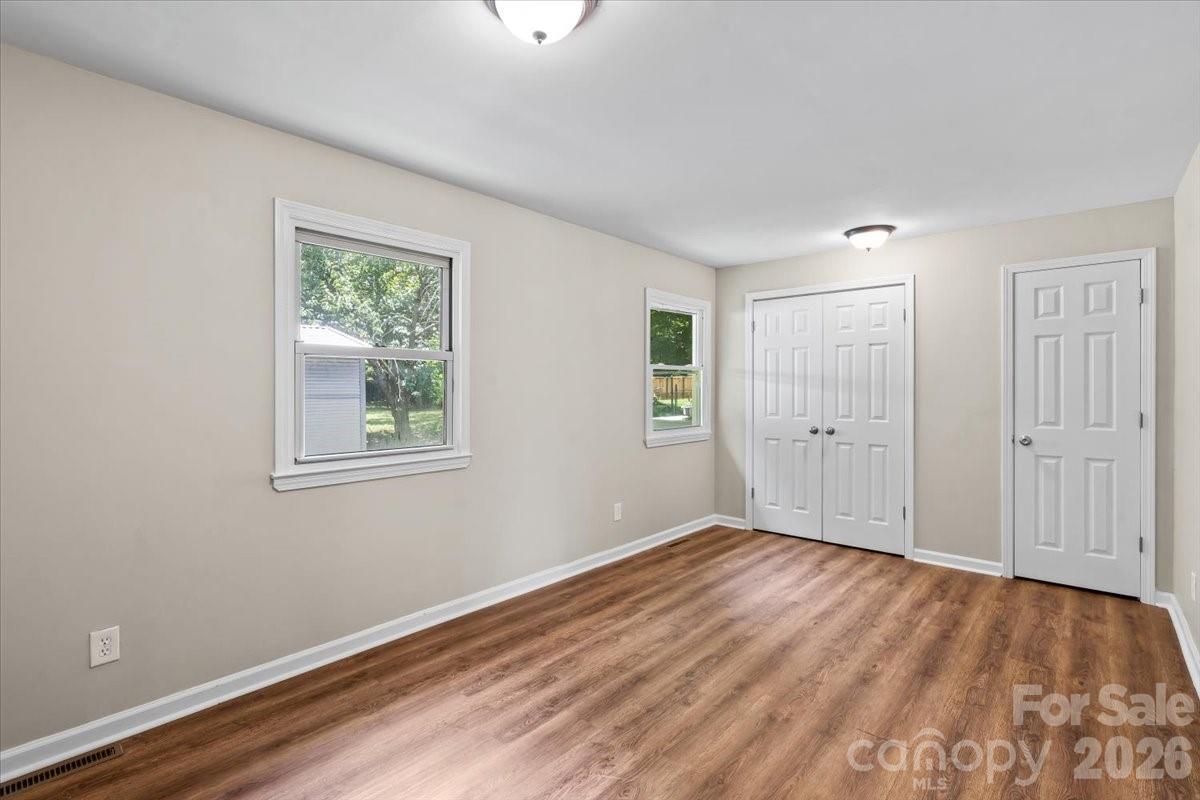 208 Tomberlin Road — Mount Holly