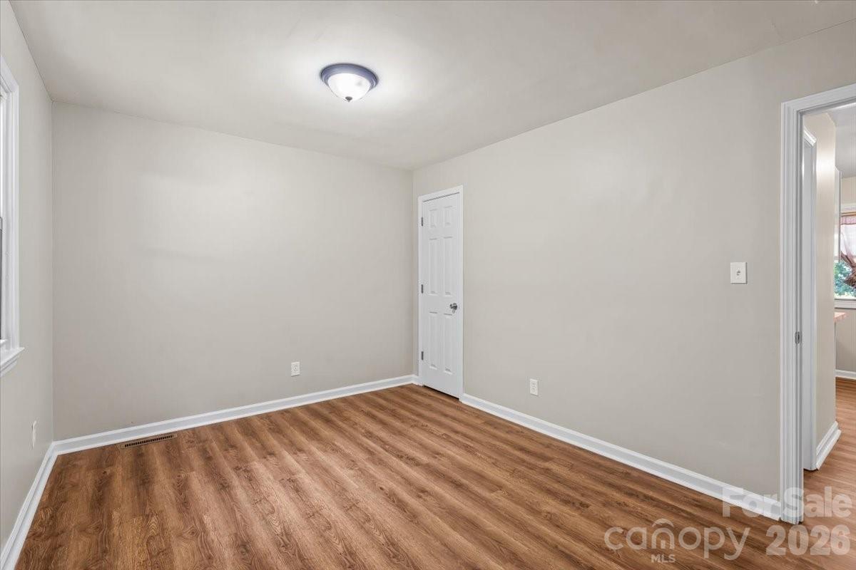 208 Tomberlin Road — Mount Holly