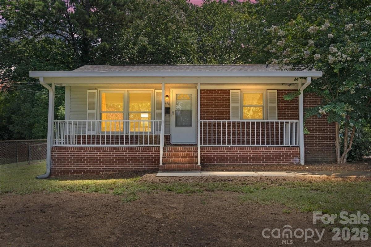 208 Tomberlin Road — Mount Holly