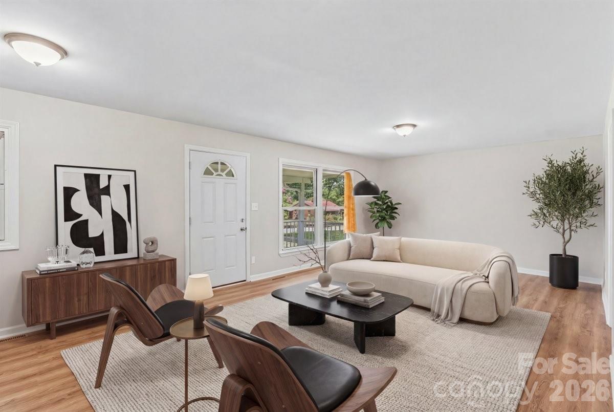 208 Tomberlin Road — Mount Holly