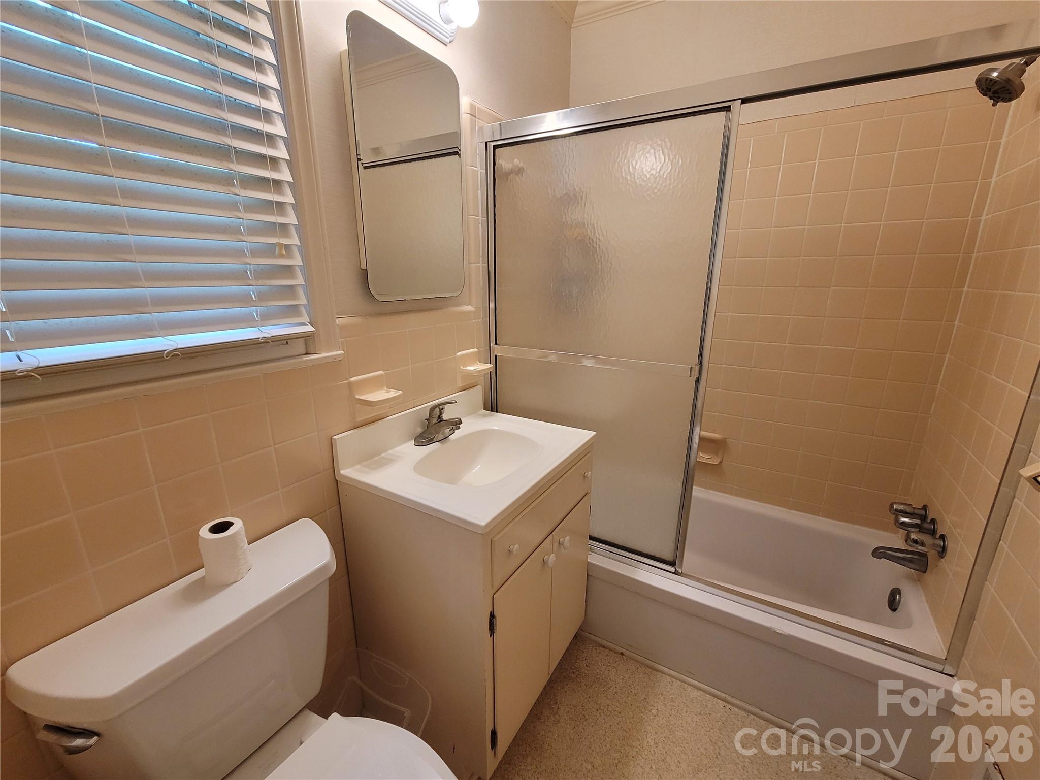 2318 Shaw Avenue — Gastonia