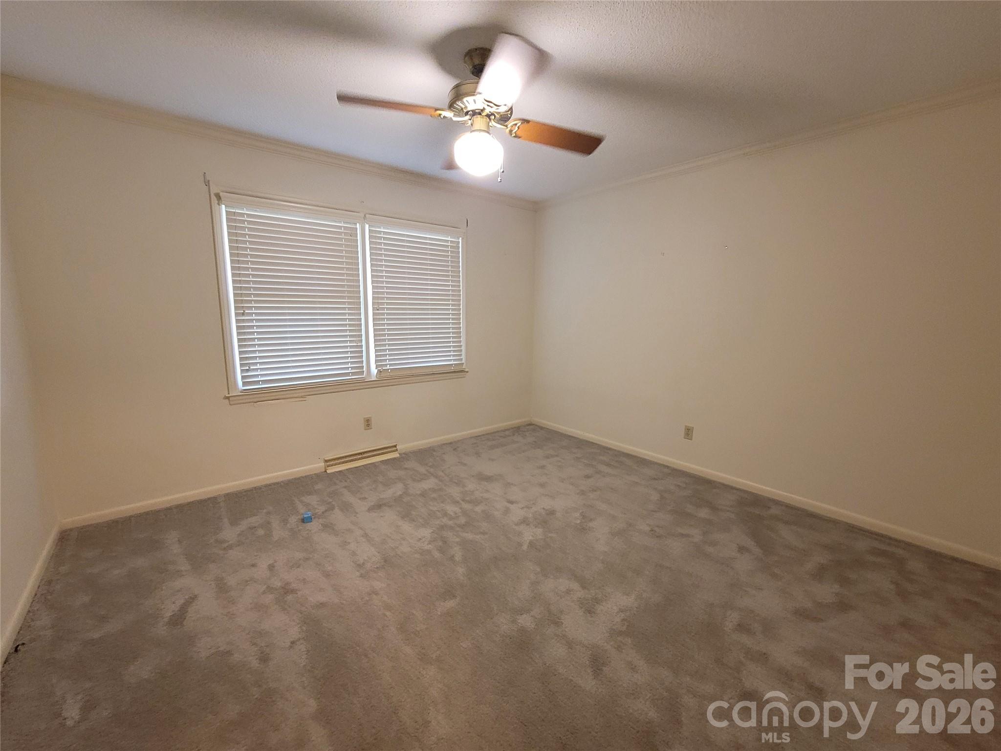 2318 Shaw Avenue — Gastonia
