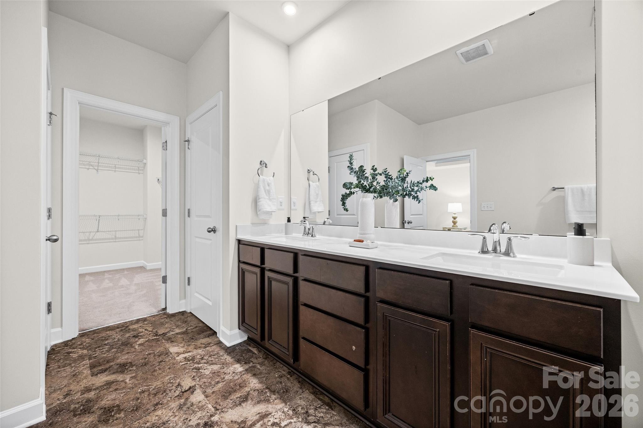 4523 Collingham Drive — Charlotte